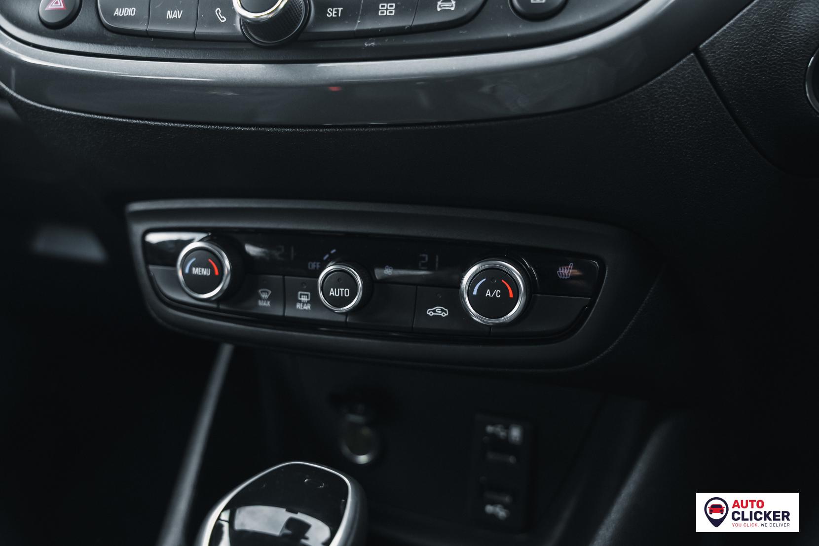 Vauxhall Crossland 1.2 Turbo Ultimate SUV 5dr Petrol Auto Euro 6 (s/s) (130 ps)