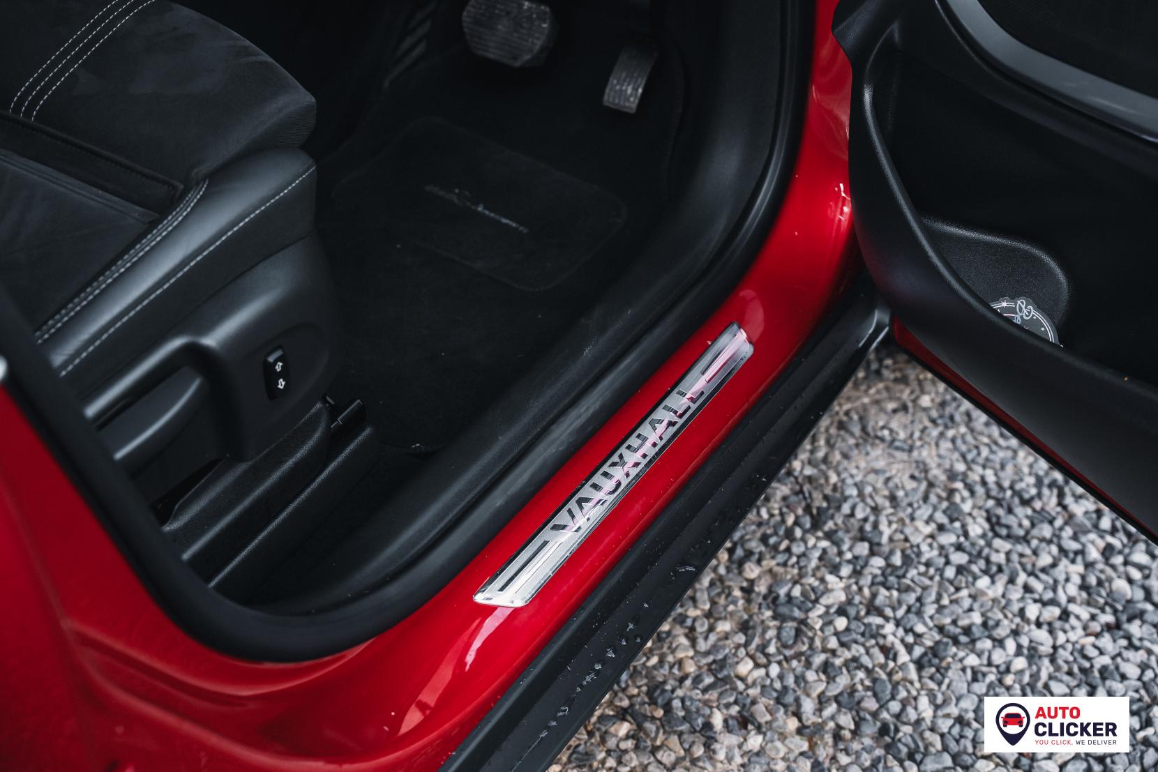 Vauxhall Crossland 1.2 Turbo Ultimate SUV 5dr Petrol Auto Euro 6 (s/s) (130 ps)