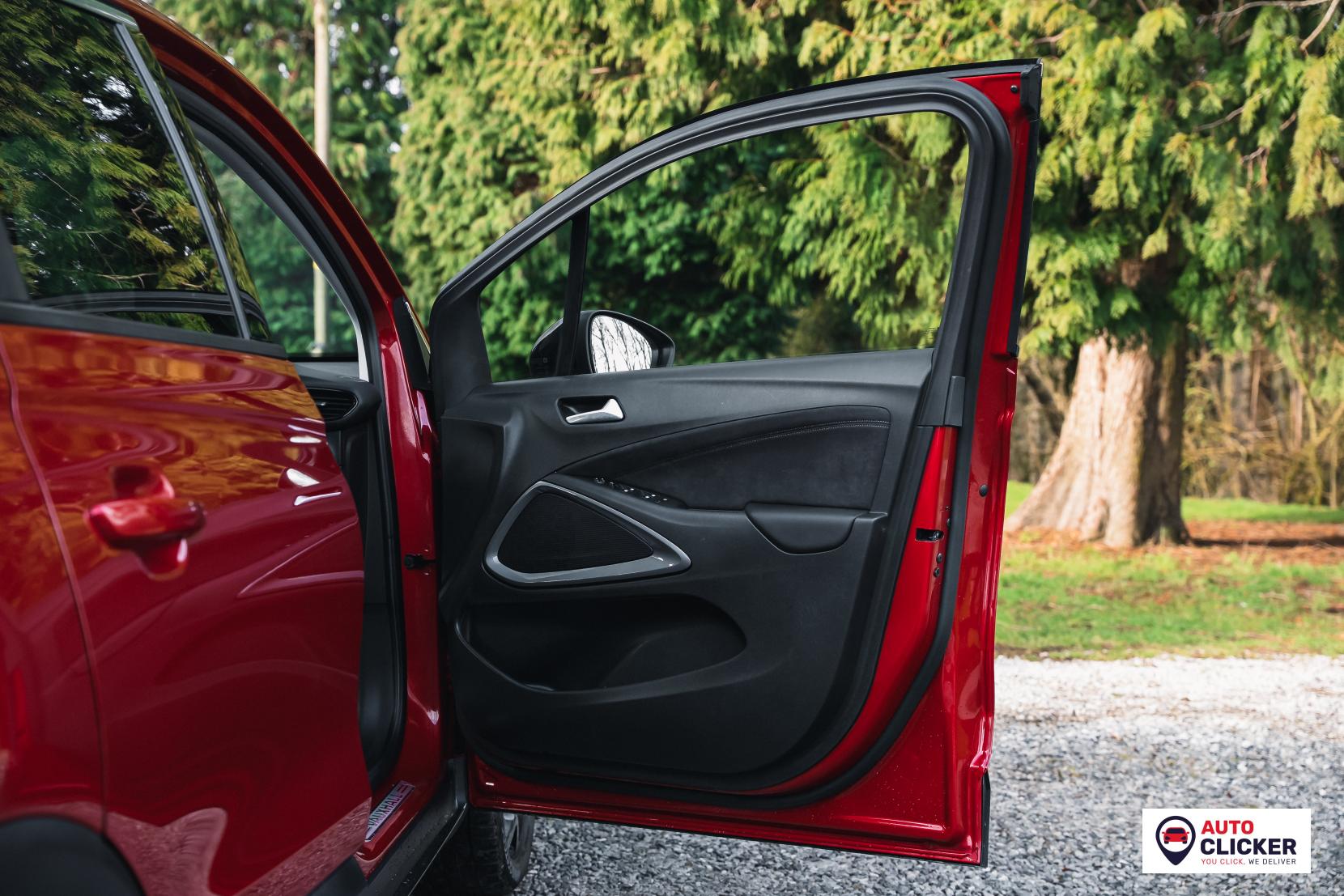 Vauxhall Crossland 1.2 Turbo Ultimate SUV 5dr Petrol Auto Euro 6 (s/s) (130 ps)