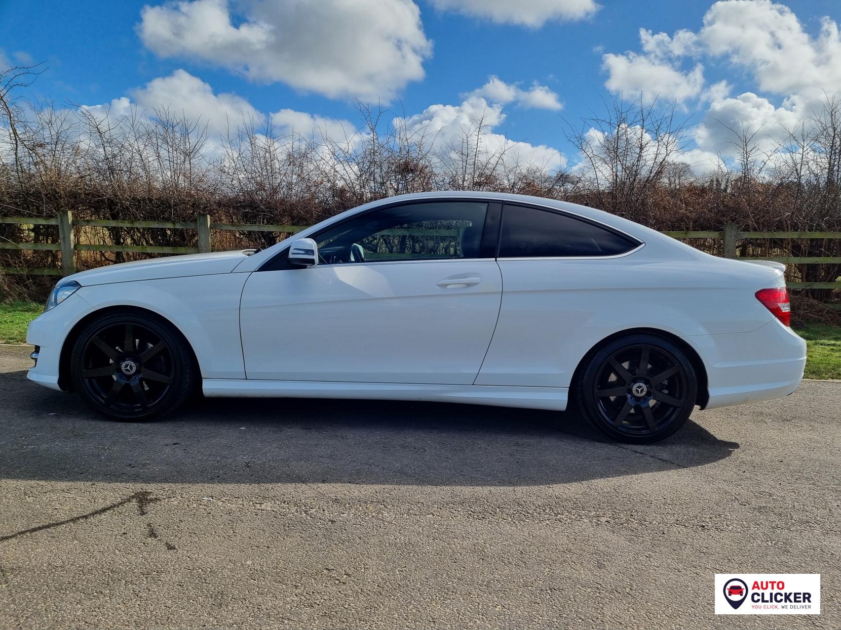 Mercedes-Benz C Class 2.1 C250 CDI BlueEfficiency AMG Sport Coupe 2dr Diesel G-Tronic+ Euro 5 (s/s) (204 ps)