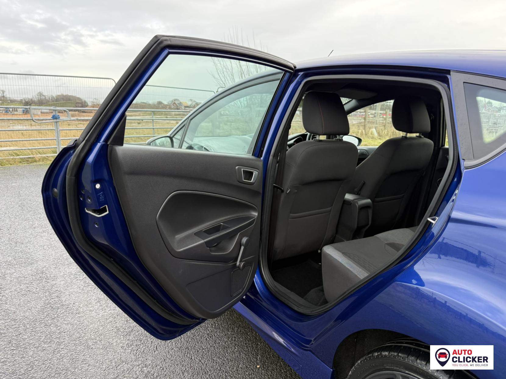 Ford Fiesta 1.0T EcoBoost ST-Line Hatchback 5dr Petrol Manual Euro 6 (s/s) (125 ps)