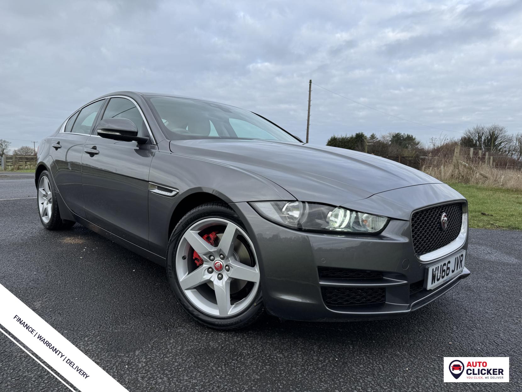 Jaguar XE 2.0d Prestige Saloon 4dr Diesel Auto Euro 6 (s/s) (180 ps)