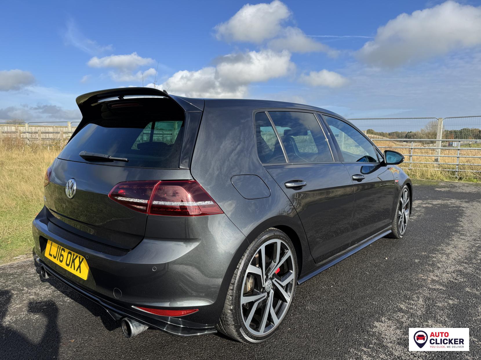 Volkswagen Golf 2.0 TSI BlueMotion Tech GTI Clubsport 40 Hatchback 5dr Petrol DSG Euro 6 (s/s) (265 ps)