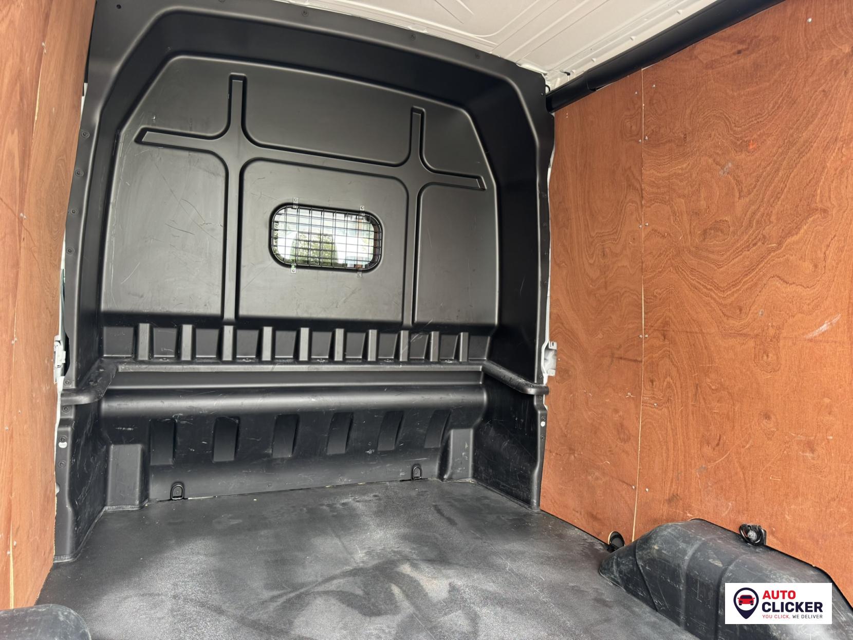 Ford Transit 2.0 350 EcoBlue Leader Crew Van Double Cab 6dr Diesel Manual RWD L3 H2 Euro 6 (s/s) (130 ps)