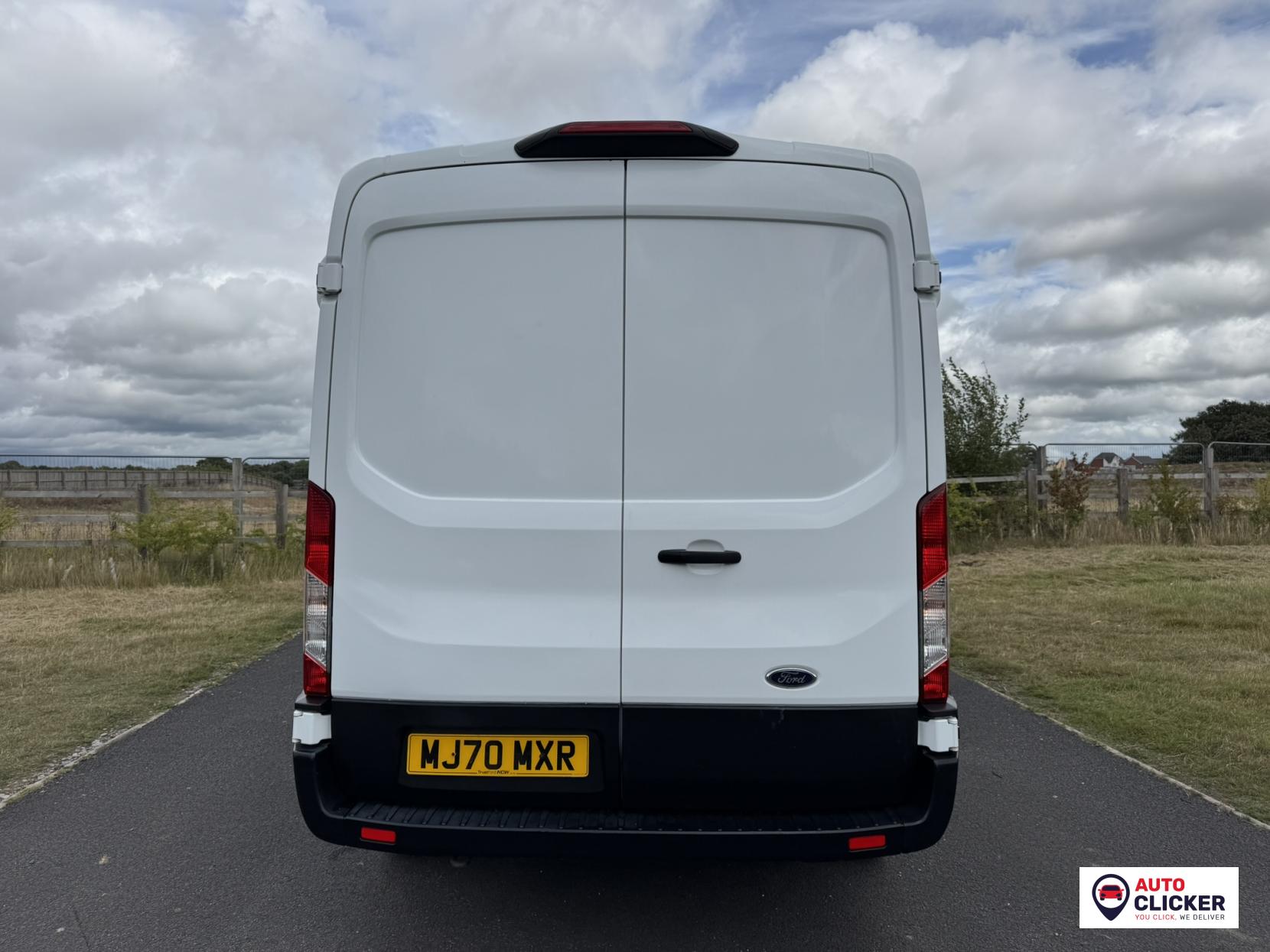 Ford Transit 2.0 350 EcoBlue Leader Crew Van Double Cab 6dr Diesel Manual RWD L3 H2 Euro 6 (s/s) (130 ps)