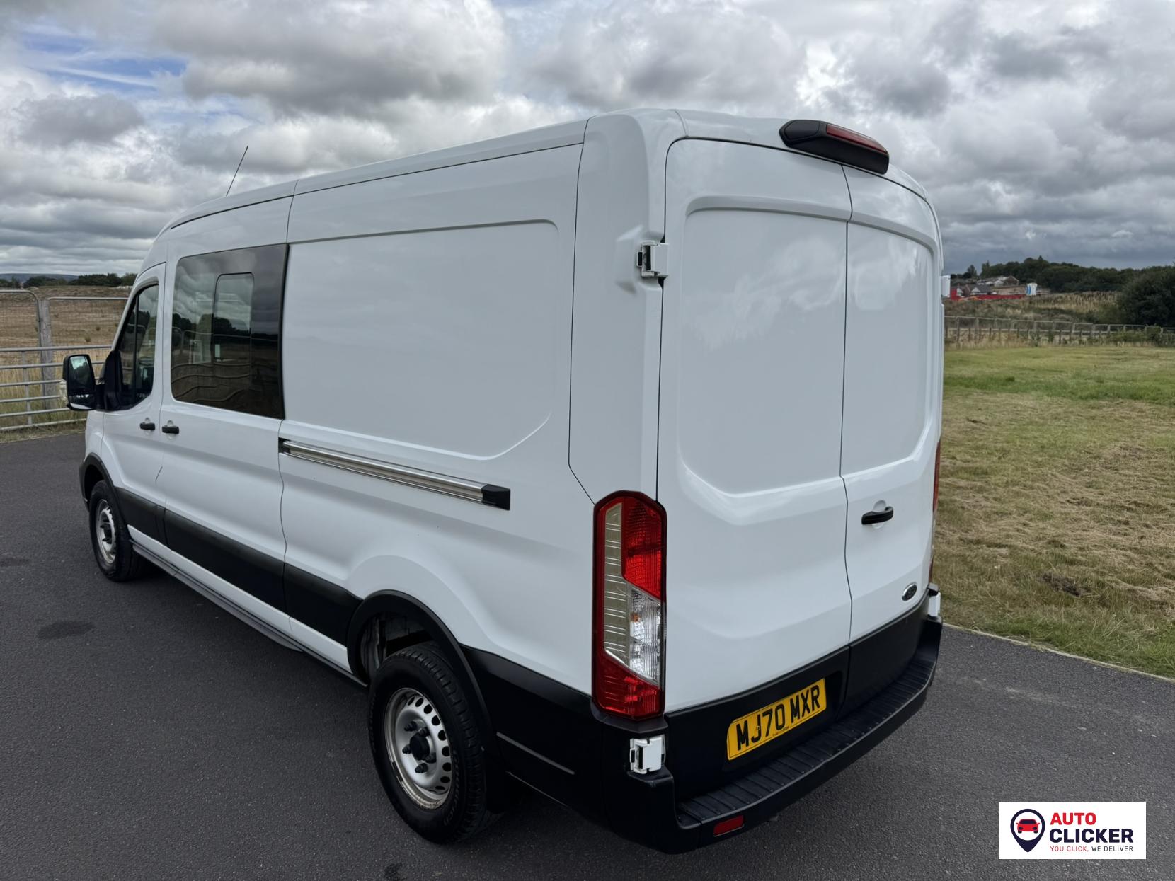 Ford Transit 2.0 350 EcoBlue Leader Crew Van Double Cab 6dr Diesel Manual RWD L3 H2 Euro 6 (s/s) (130 ps)