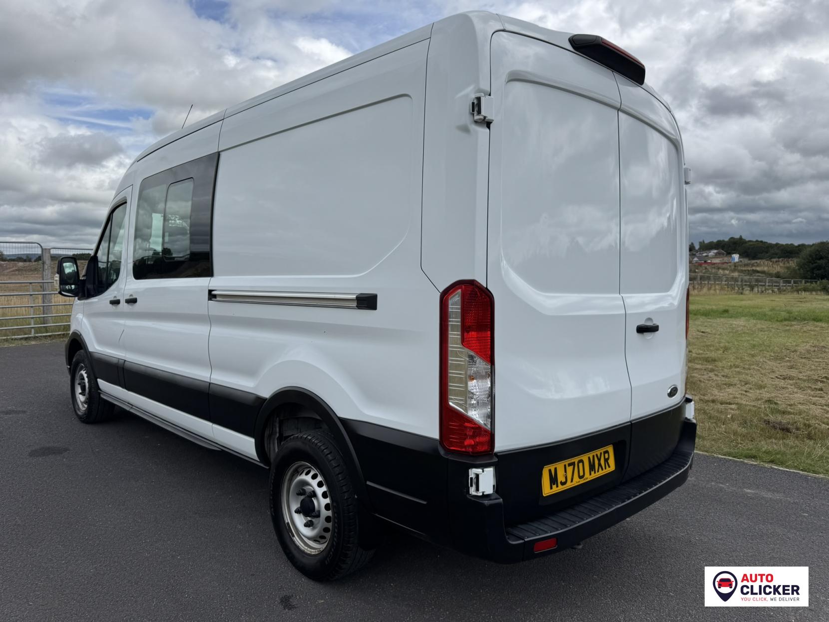 Ford Transit 2.0 350 EcoBlue Leader Crew Van Double Cab 6dr Diesel Manual RWD L3 H2 Euro 6 (s/s) (130 ps)