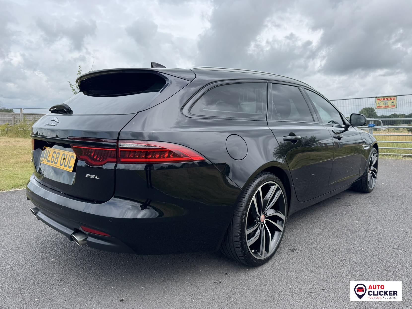 Jaguar XF 2.0i Portfolio GPF Sportbrake 5dr Petrol Auto Euro 6 (s/s) (250 ps)