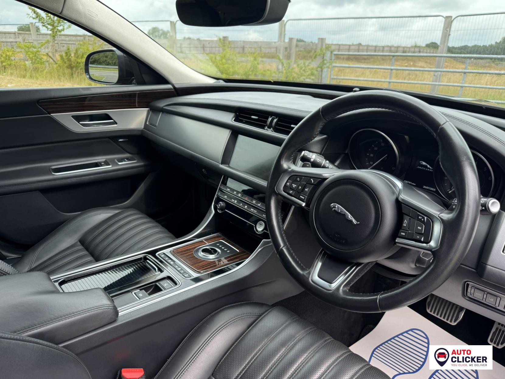 Jaguar XF 2.0i Portfolio GPF Sportbrake 5dr Petrol Auto Euro 6 (s/s) (250 ps)