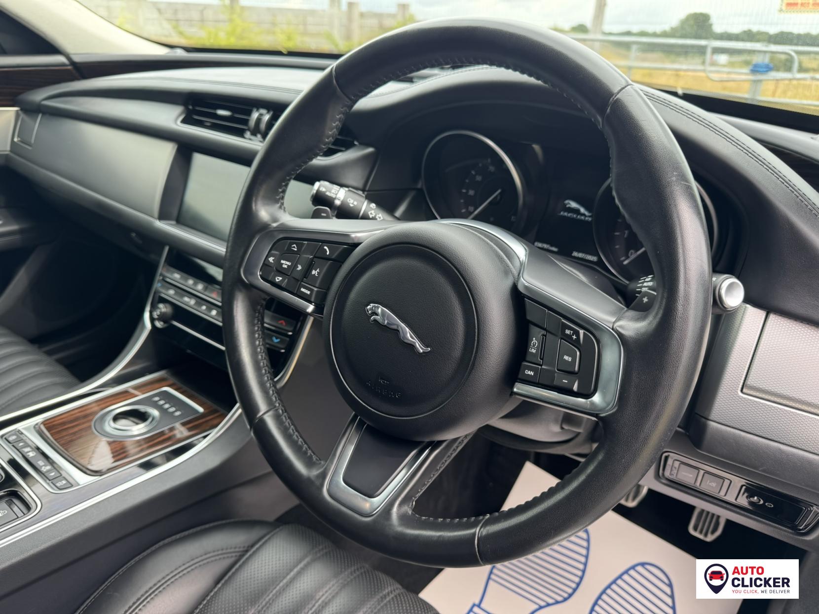 Jaguar XF 2.0i Portfolio GPF Sportbrake 5dr Petrol Auto Euro 6 (s/s) (250 ps)