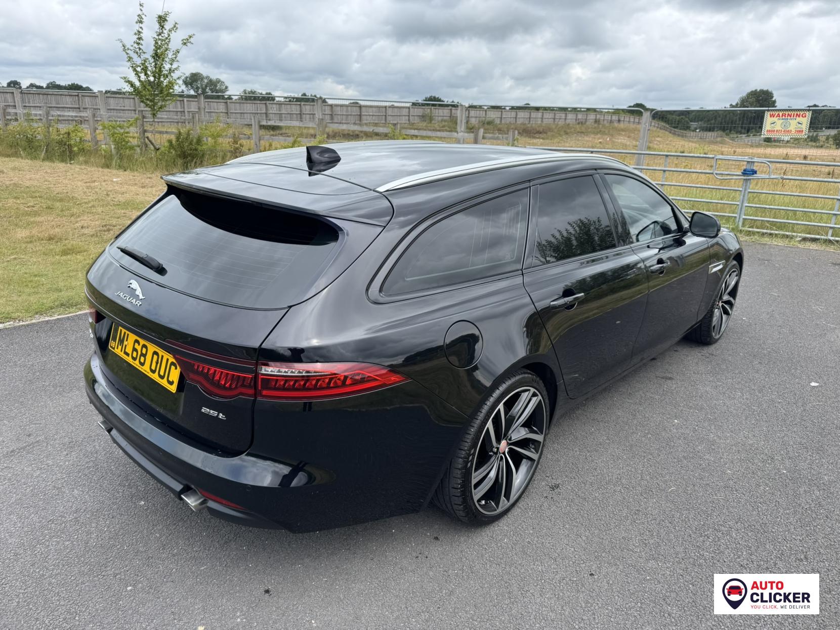 Jaguar XF 2.0i Portfolio GPF Sportbrake 5dr Petrol Auto Euro 6 (s/s) (250 ps)