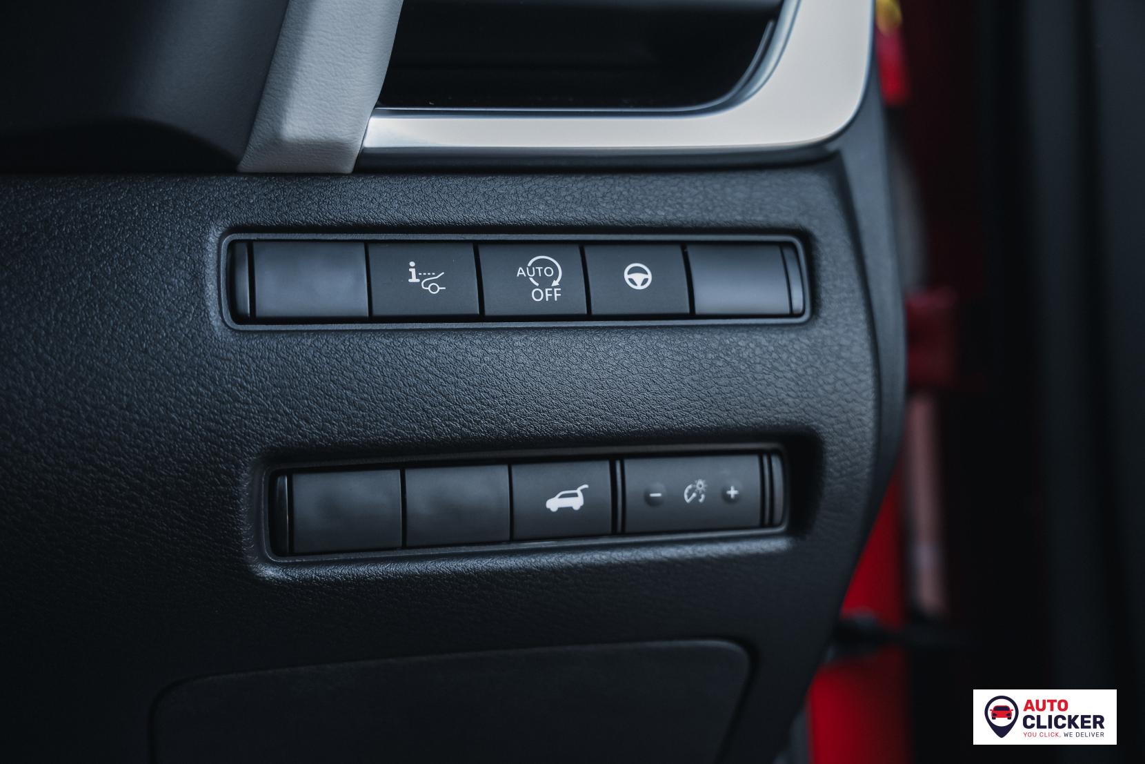 Nissan Qashqai 1.3 DIG-T MHEV Tekna SUV 5dr Petrol Hybrid XTRON Euro 6 (s/s) (158 ps)