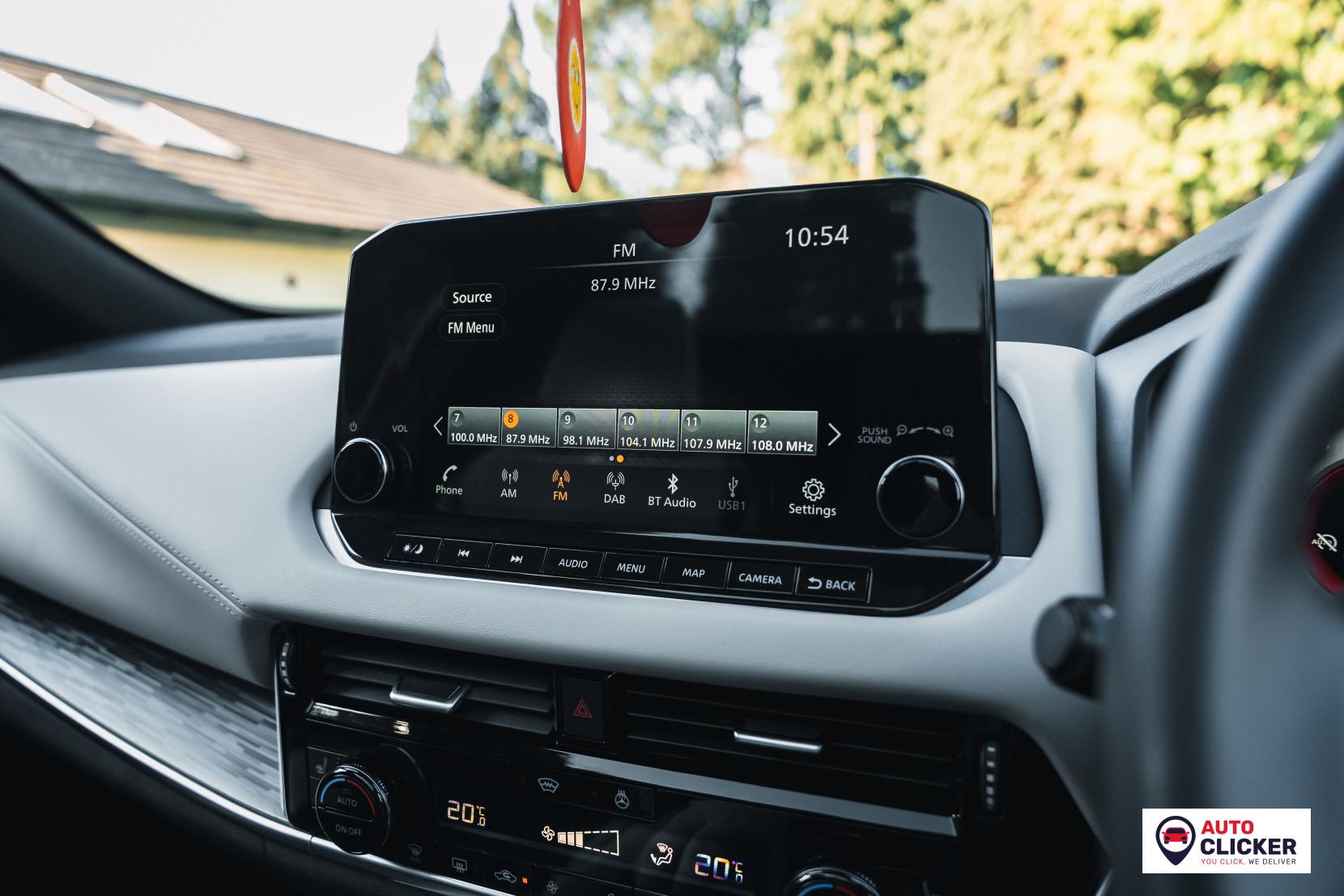 Nissan Qashqai 1.3 DIG-T MHEV Tekna SUV 5dr Petrol Hybrid XTRON Euro 6 (s/s) (158 ps)