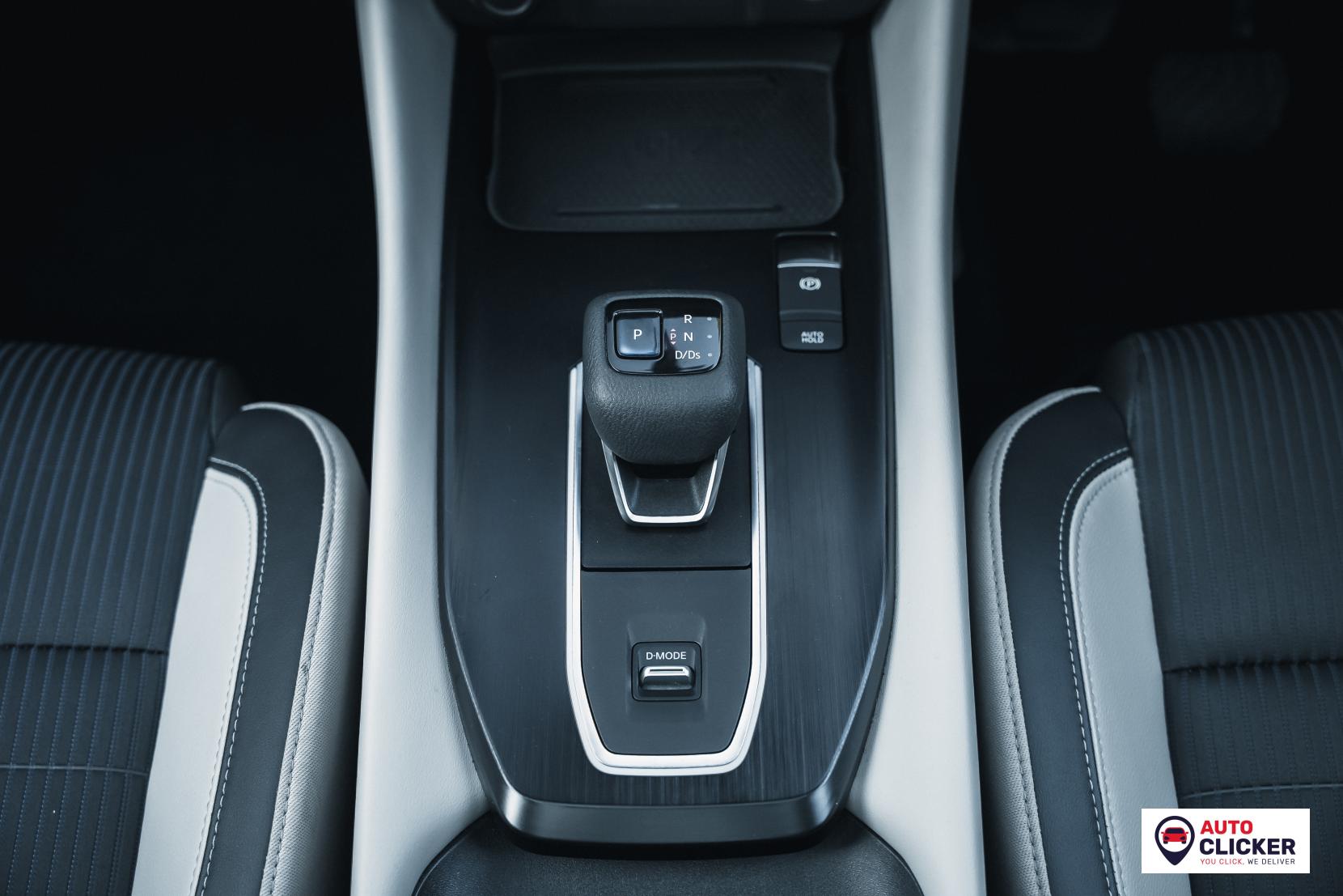 Nissan Qashqai 1.3 DIG-T MHEV Tekna SUV 5dr Petrol Hybrid XTRON Euro 6 (s/s) (158 ps)