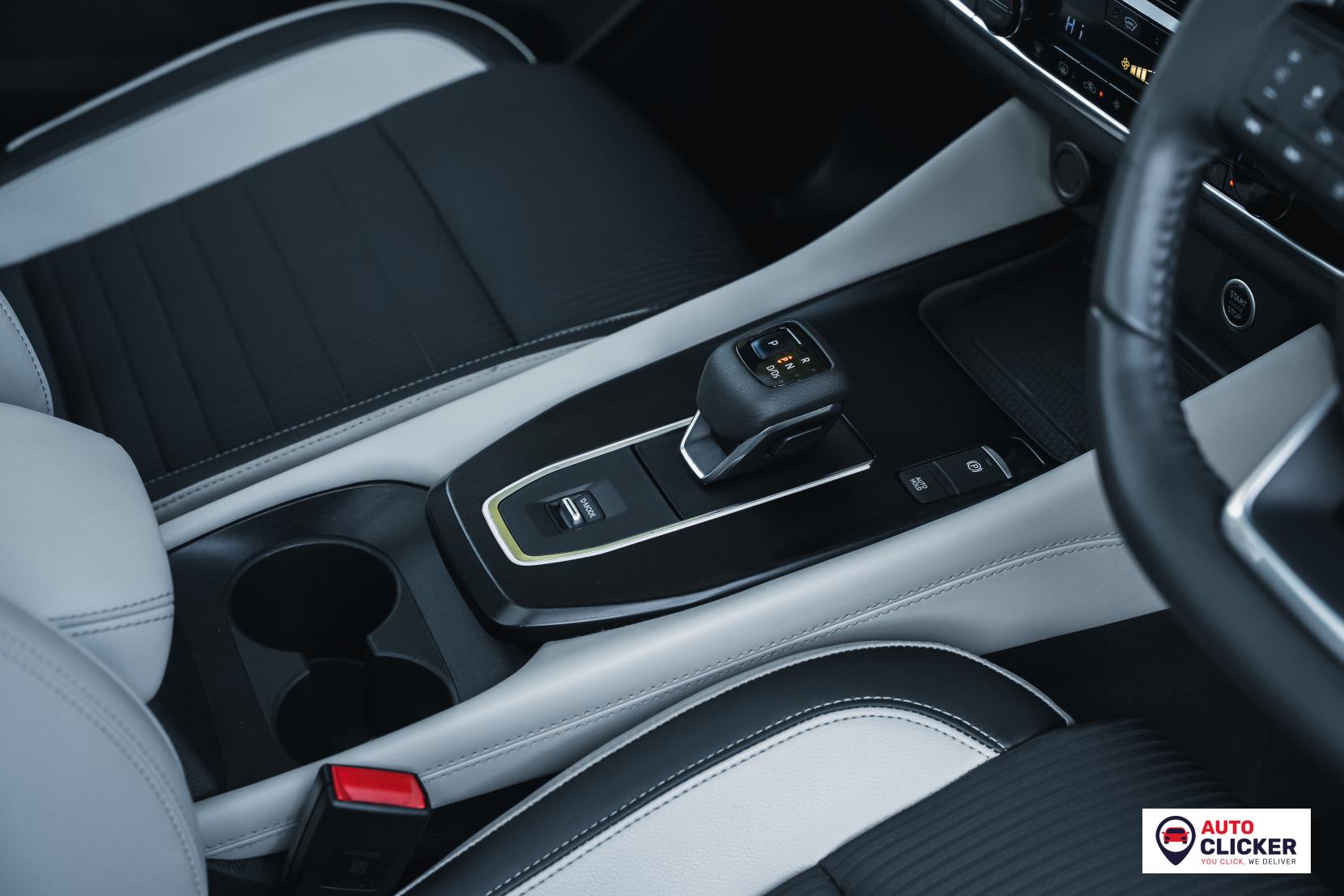 Nissan Qashqai 1.3 DIG-T MHEV Tekna SUV 5dr Petrol Hybrid XTRON Euro 6 (s/s) (158 ps)