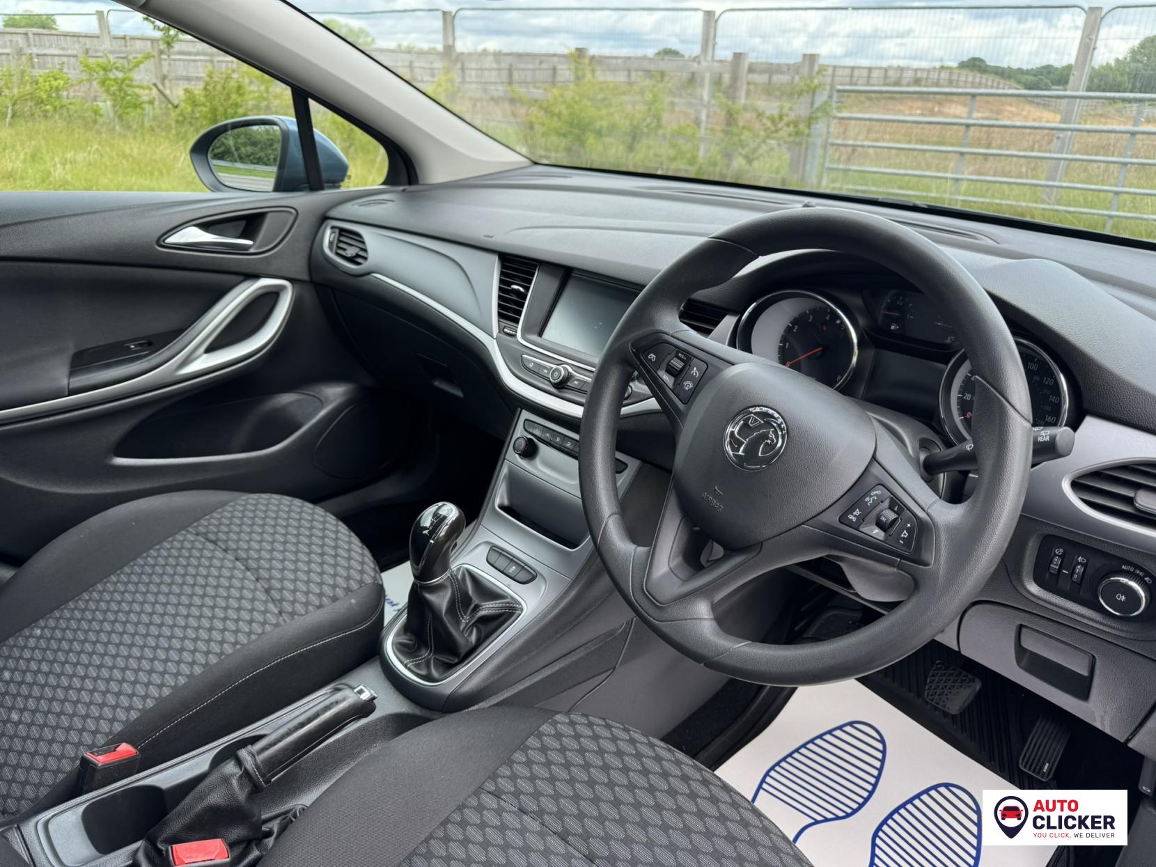 Vauxhall Astra 1.4i Turbo Design Hatchback 5dr Petrol Manual Euro 6 (125 ps)