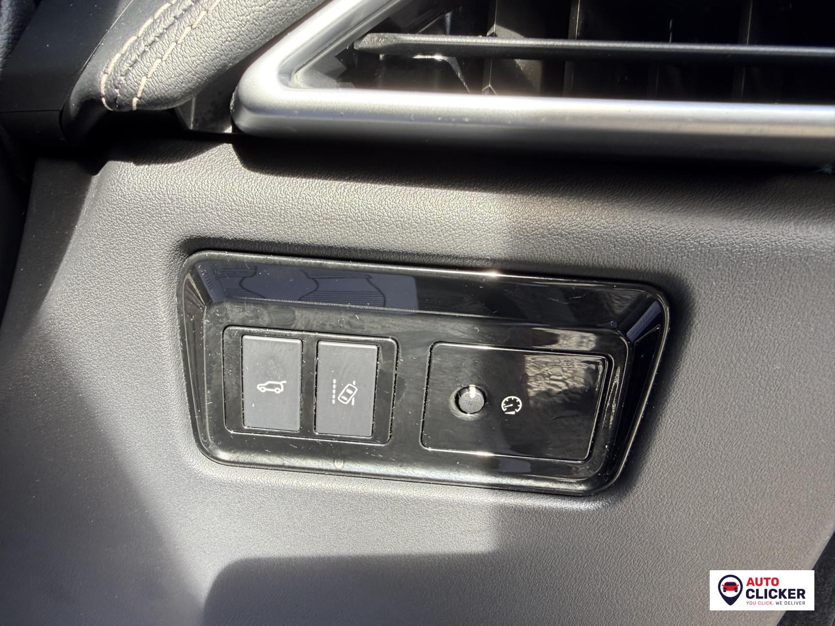 Jaguar F-PACE 3.0 D300 V6 S SUV 5dr Diesel Auto AWD Euro 6 (s/s) (300 ps)