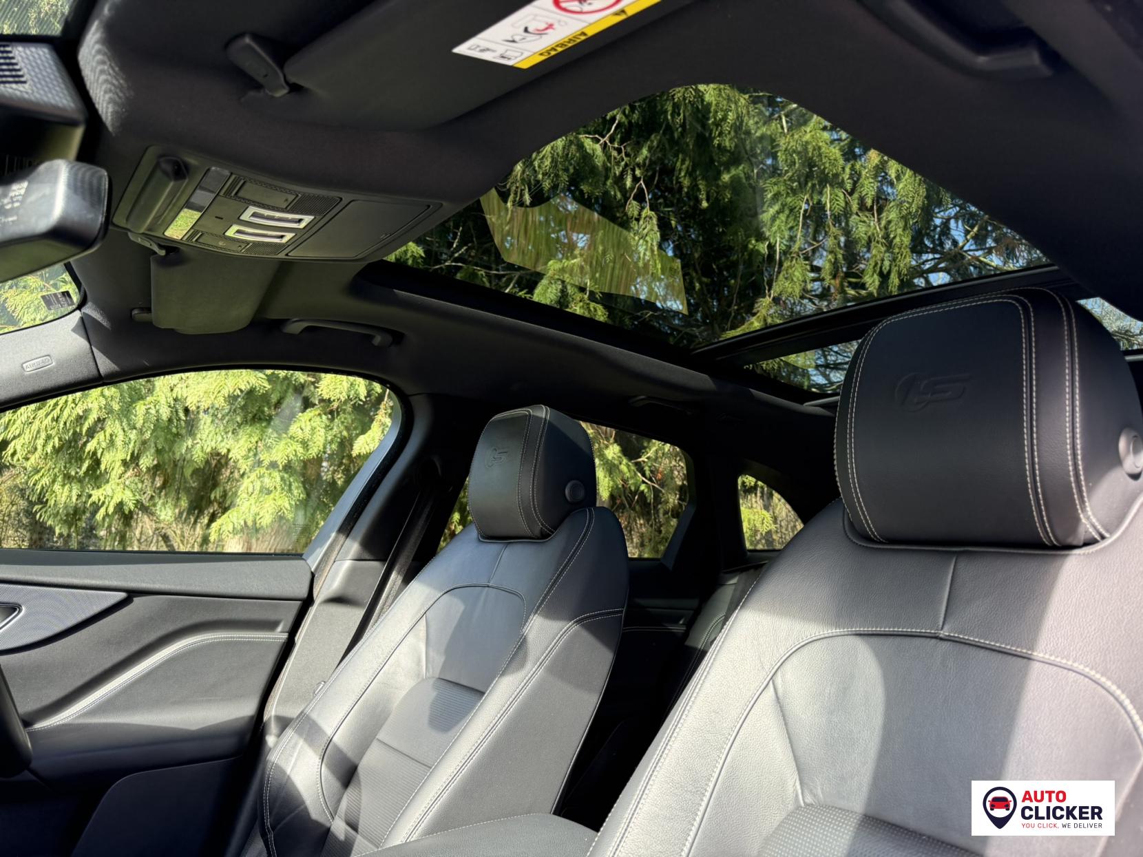 Jaguar F-PACE 3.0 D300 V6 S SUV 5dr Diesel Auto AWD Euro 6 (s/s) (300 ps)