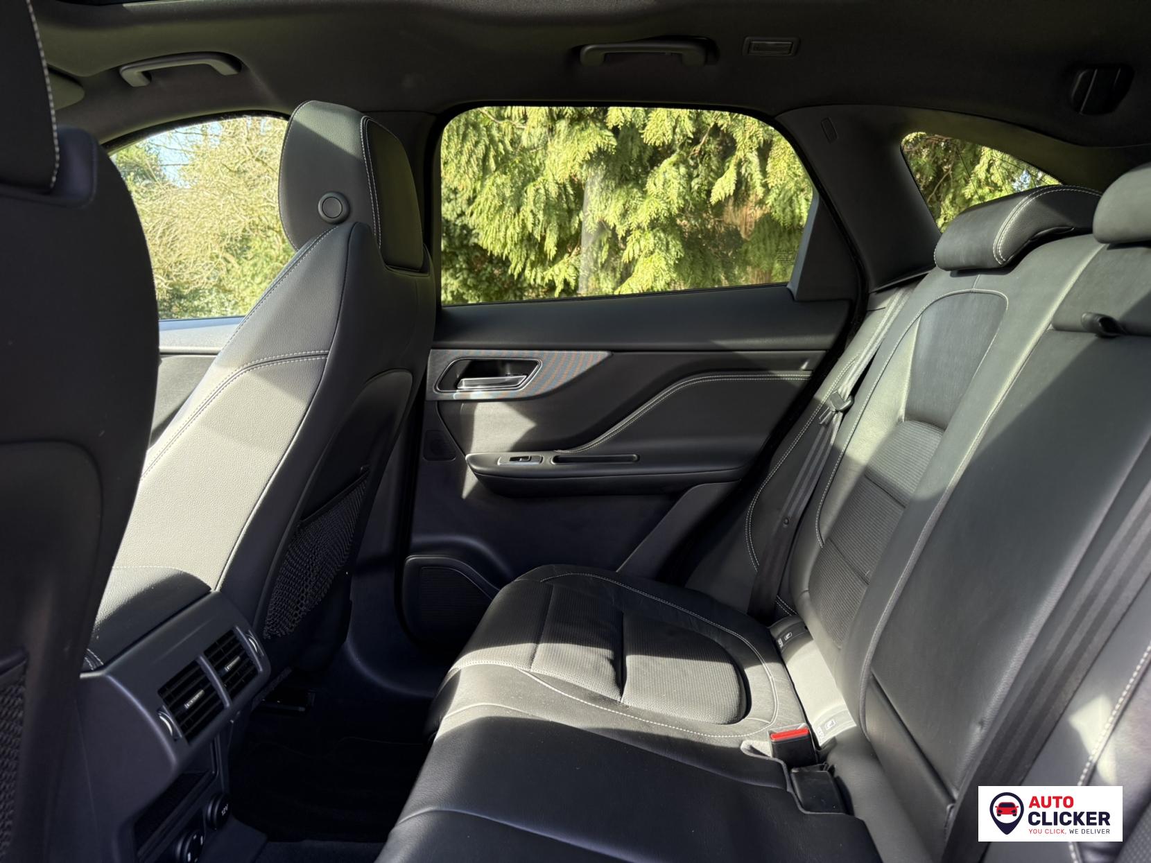 Jaguar F-PACE 3.0 D300 V6 S SUV 5dr Diesel Auto AWD Euro 6 (s/s) (300 ps)