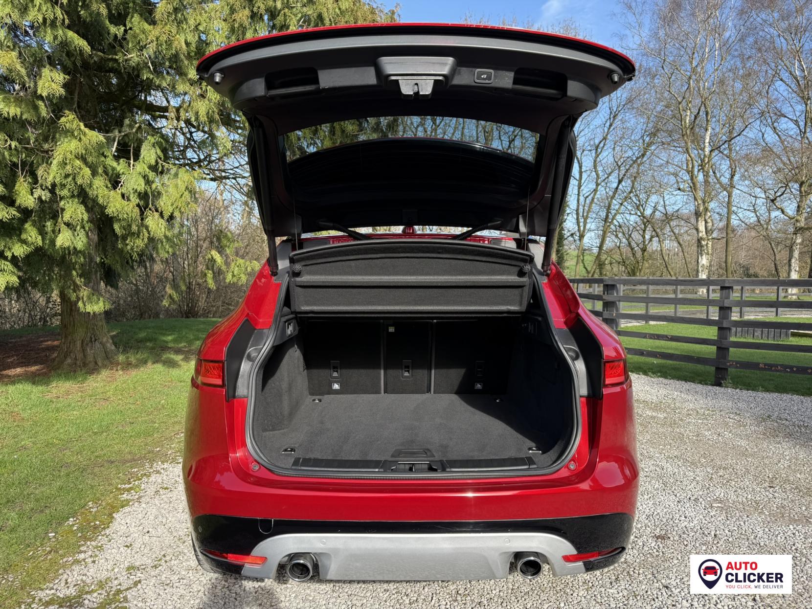 Jaguar F-PACE 3.0 D300 V6 S SUV 5dr Diesel Auto AWD Euro 6 (s/s) (300 ps)