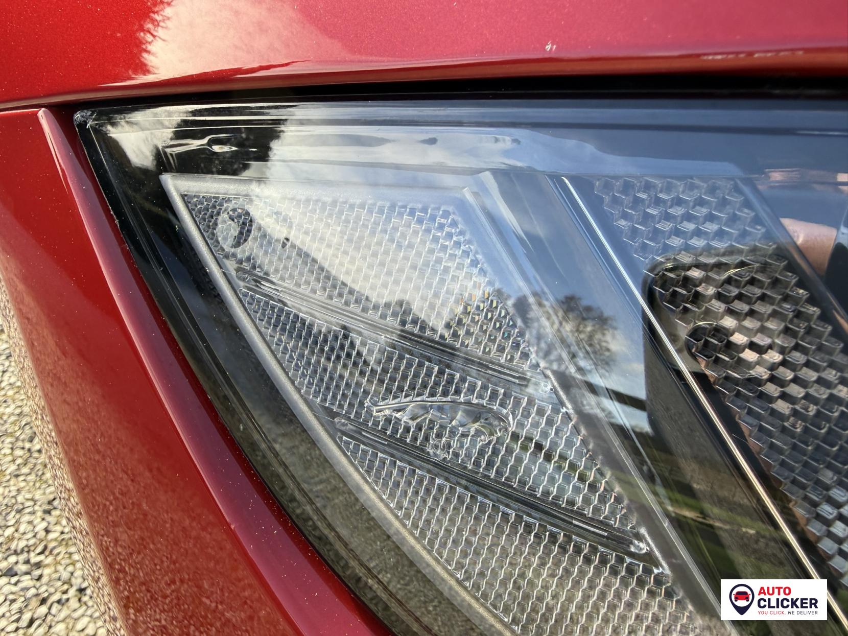 Jaguar F-PACE 3.0 D300 V6 S SUV 5dr Diesel Auto AWD Euro 6 (s/s) (300 ps)