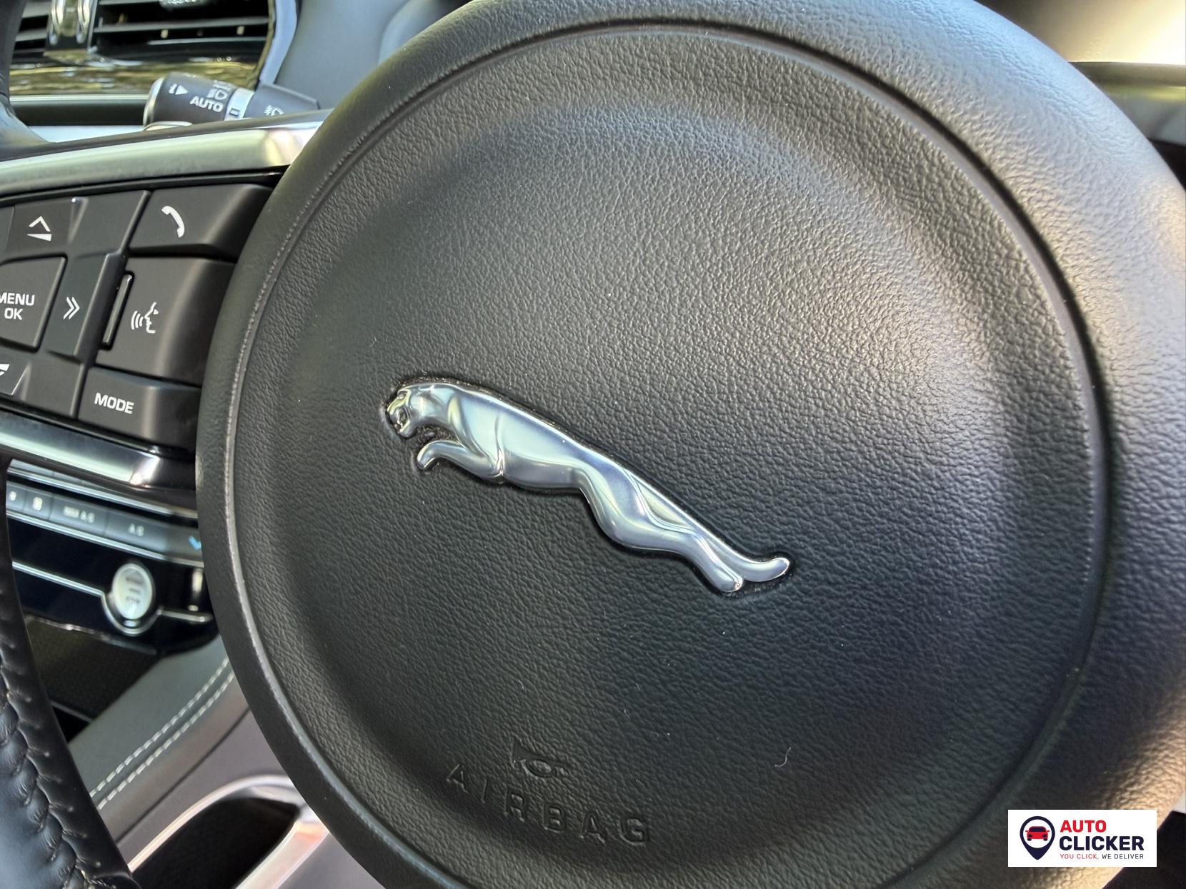 Jaguar F-PACE 3.0 D300 V6 S SUV 5dr Diesel Auto AWD Euro 6 (s/s) (300 ps)