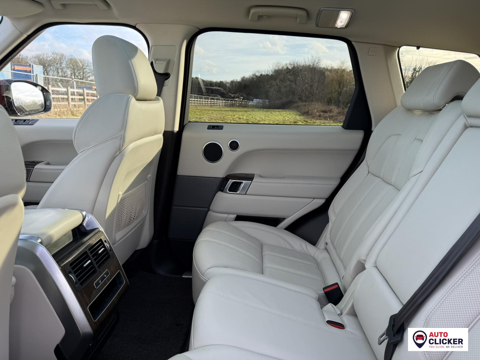 Land Rover Range Rover Sport 3.0 SD V6 HSE SUV 5dr Diesel Auto 4WD Euro 6 (s/s) (306 ps)