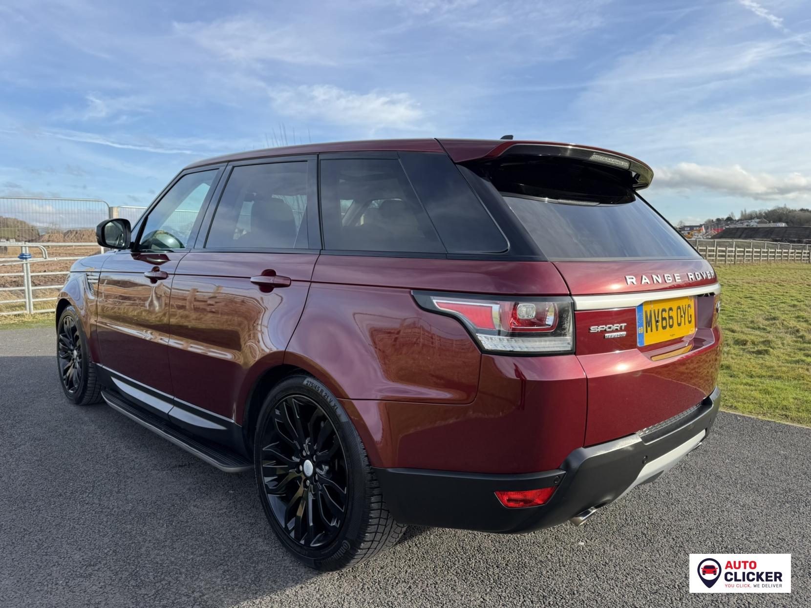 Land Rover Range Rover Sport 3.0 SD V6 HSE SUV 5dr Diesel Auto 4WD Euro 6 (s/s) (306 ps)