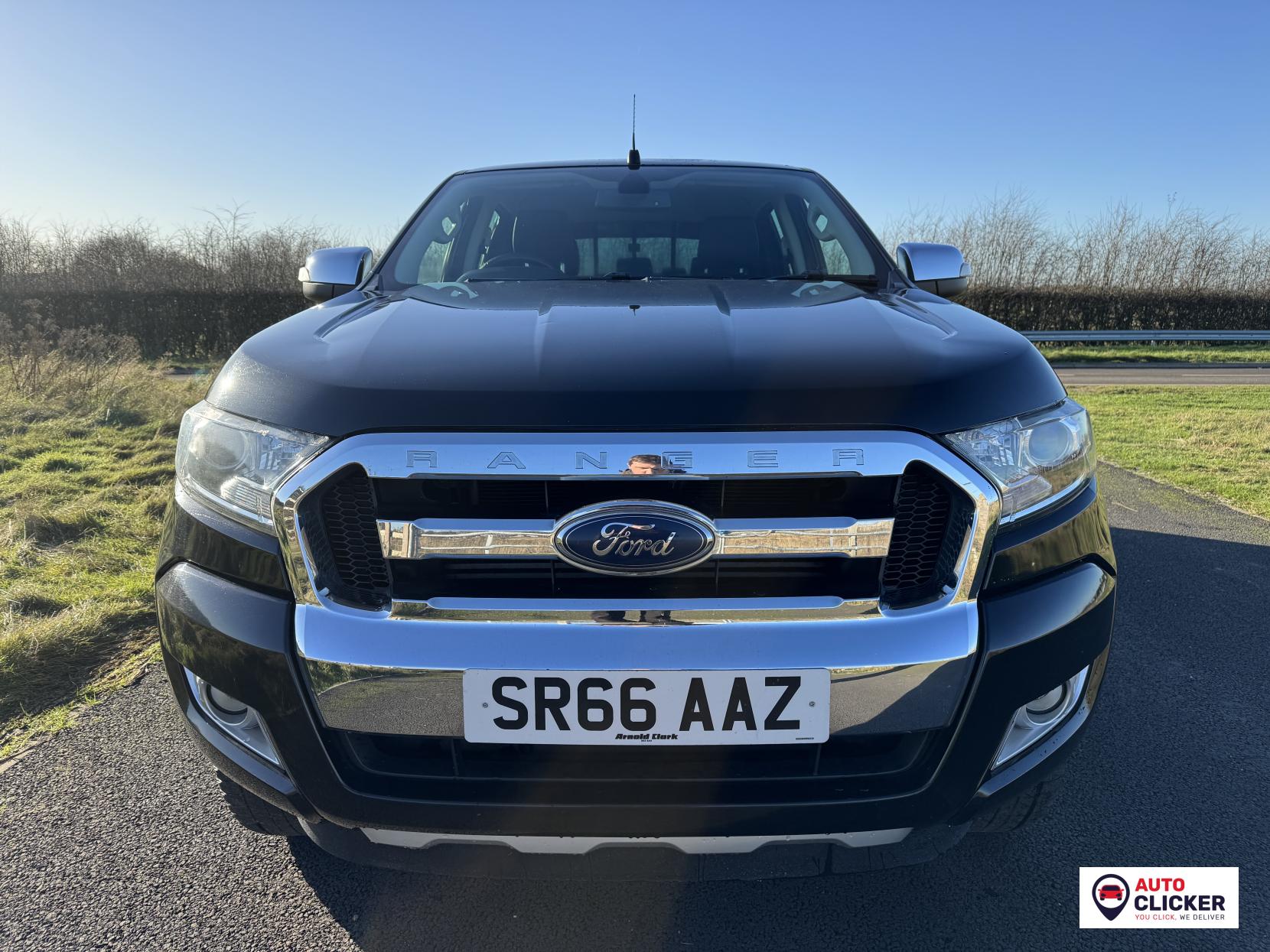 Ford Ranger 2.2 TDCi Limited Super Pickup Extended Cab 4dr Diesel Manual 4WD Euro 5 (150 ps)