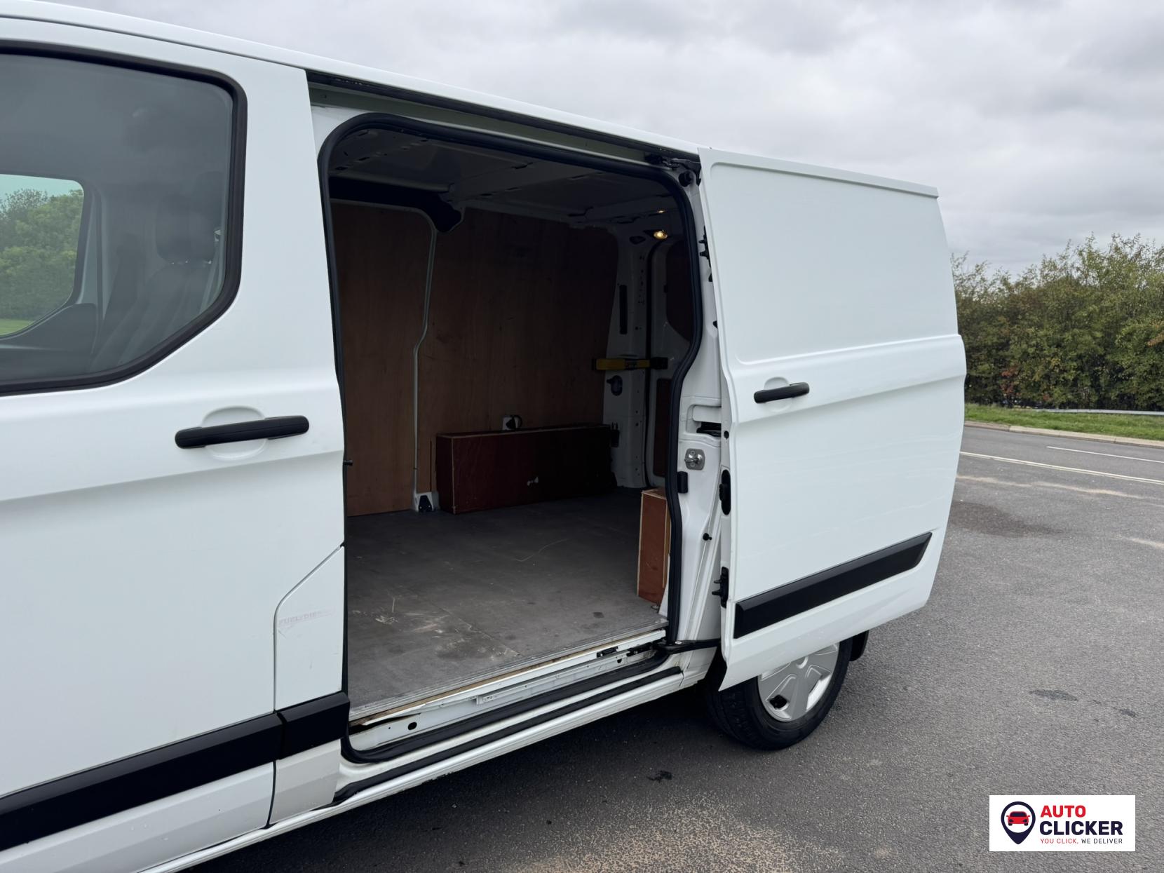 Ford Transit Custom 2.0 300 EcoBlue Trend Panel Van 5dr Diesel Auto L1 H1 Euro 6 (s/s) (130 ps)