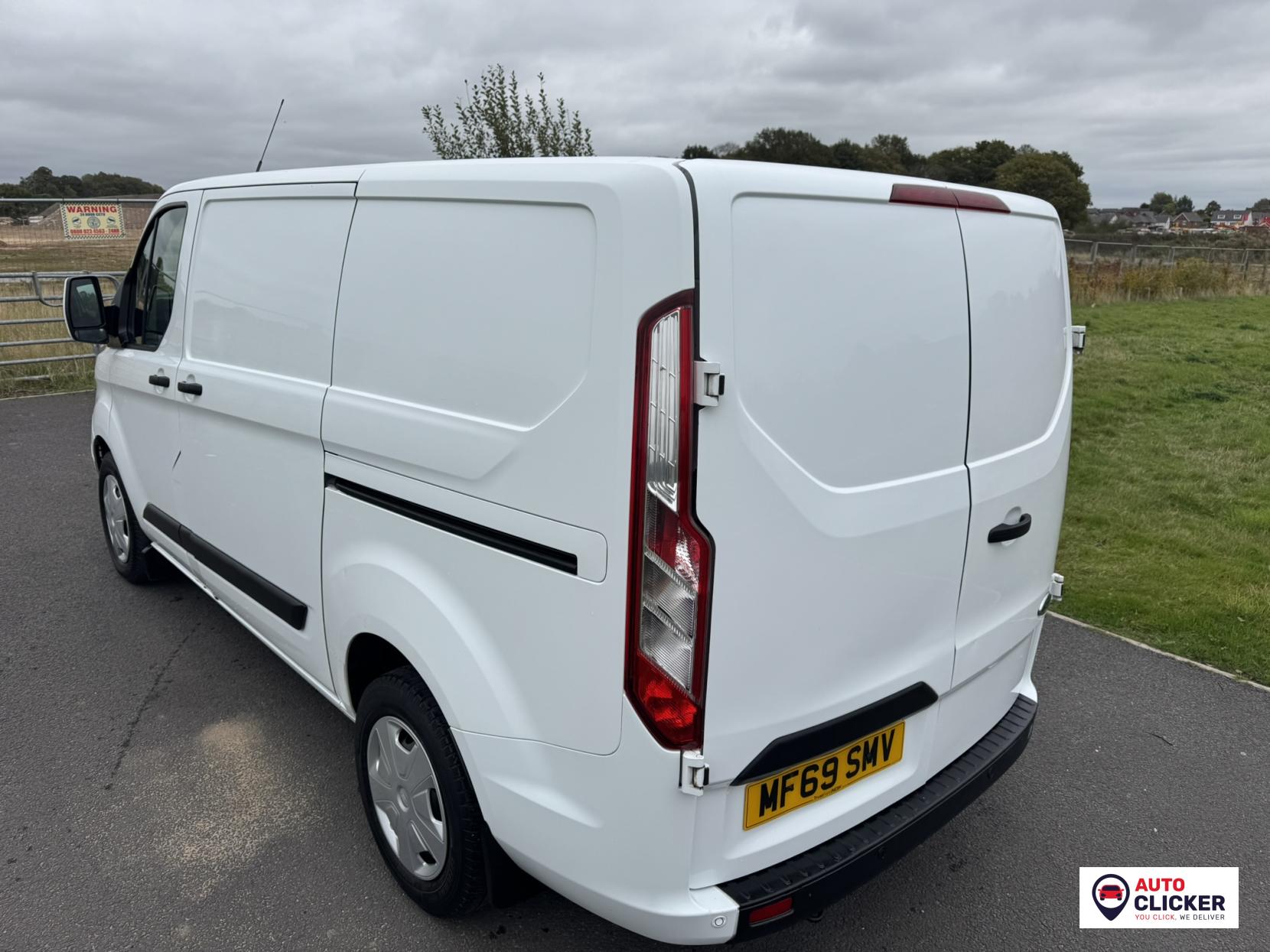 Ford Transit Custom 2.0 300 EcoBlue Trend Panel Van 5dr Diesel Auto L1 H1 Euro 6 (s/s) (130 ps)