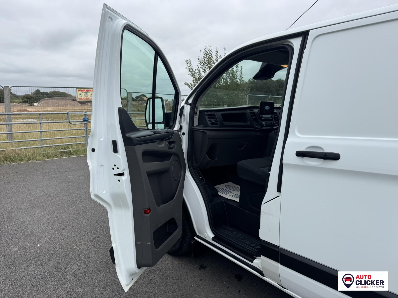 Ford Transit Custom 2.0 300 EcoBlue Trend Panel Van 5dr Diesel Auto L1 H1 Euro 6 (s/s) (130 ps)
