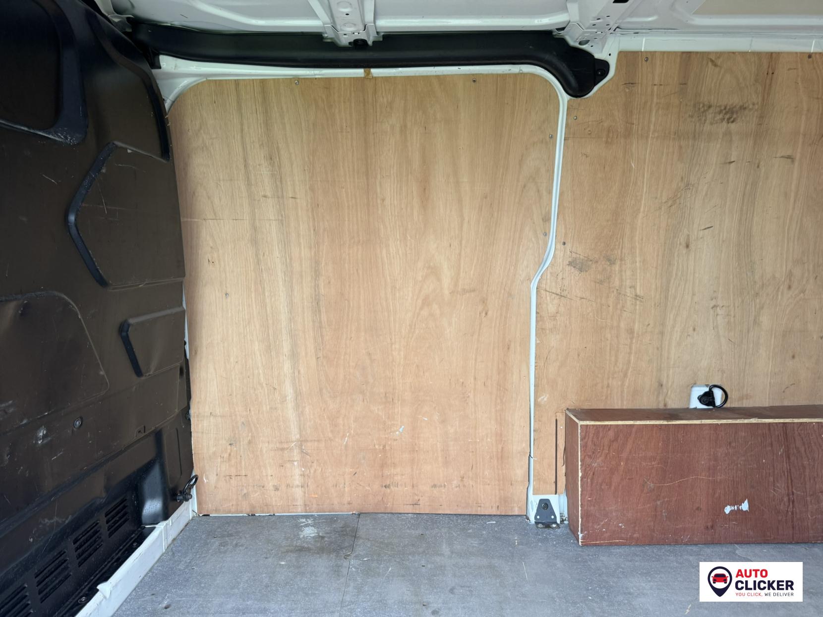 Ford Transit Custom 2.0 300 EcoBlue Trend Panel Van 5dr Diesel Auto L1 H1 Euro 6 (s/s) (130 ps)