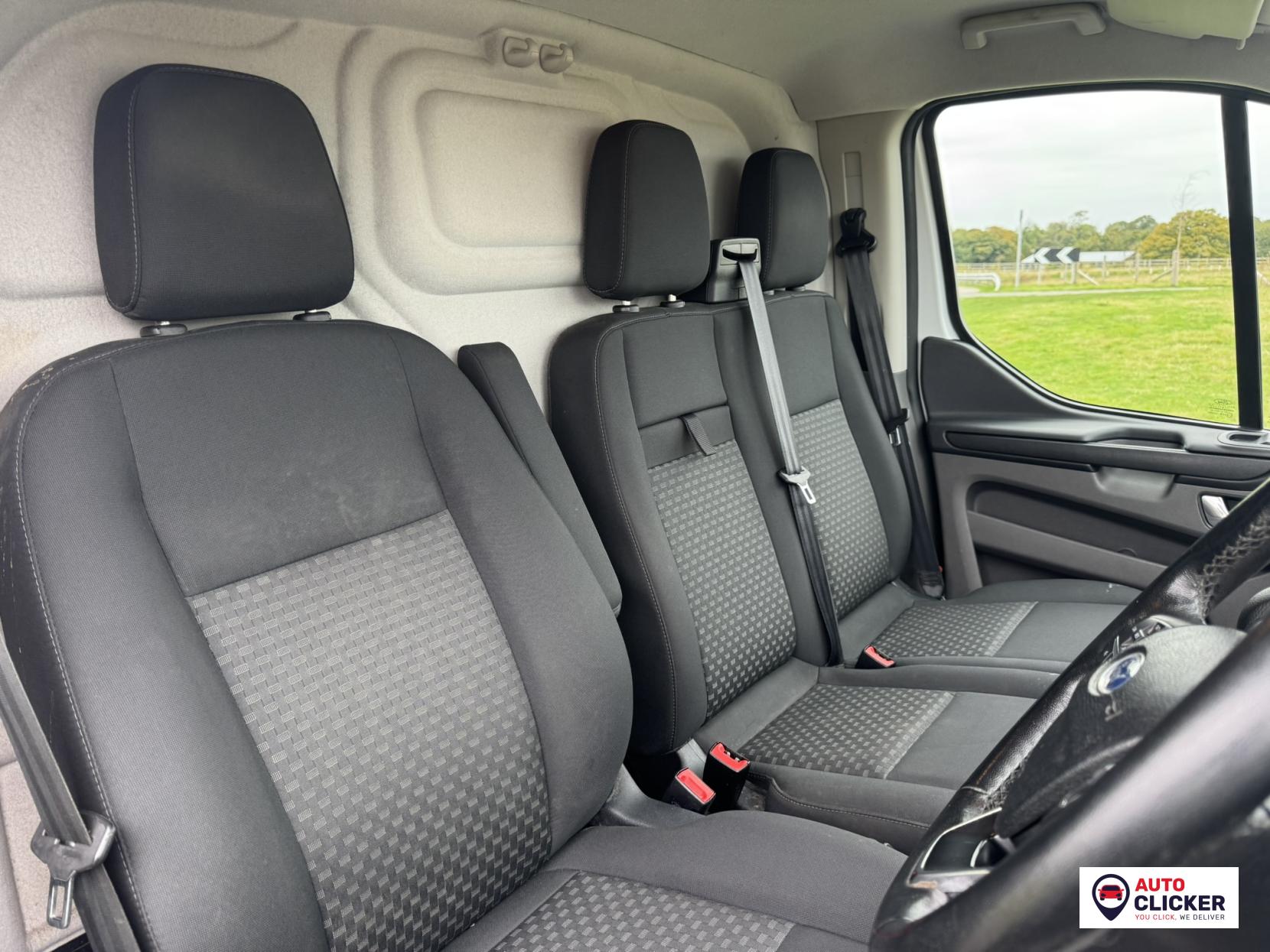 Ford Transit Custom 2.0 300 EcoBlue Trend Panel Van 5dr Diesel Auto L1 H1 Euro 6 (s/s) (130 ps)