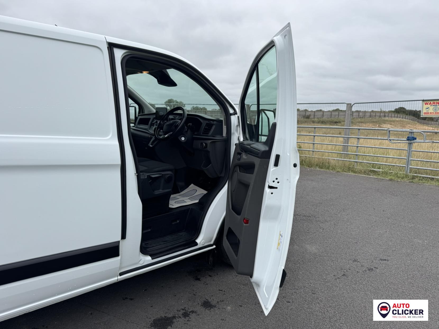 Ford Transit Custom 2.0 300 EcoBlue Trend Panel Van 5dr Diesel Auto L1 H1 Euro 6 (s/s) (130 ps)