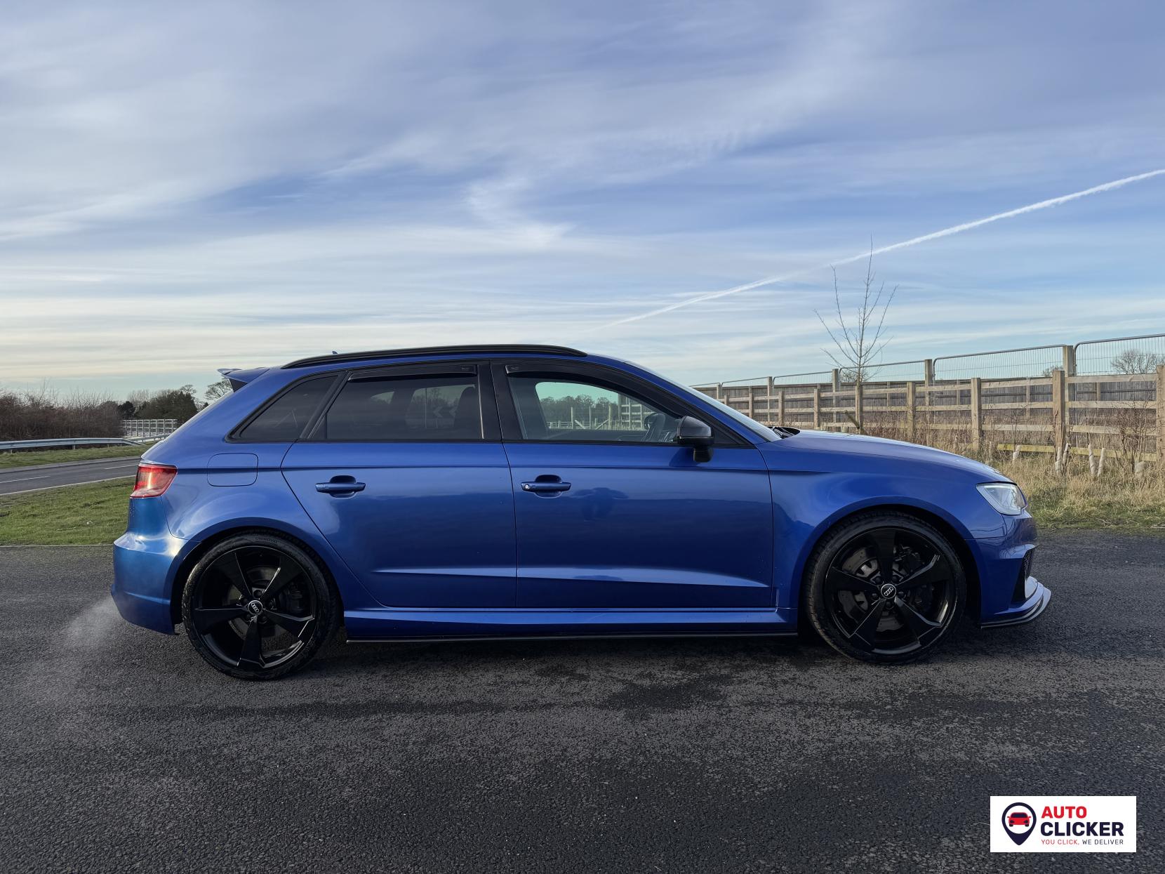 Audi RS3 2.5 TFSI Sportback 5dr Petrol S Tronic quattro Euro 6 (s/s) (Nav) (367 ps)