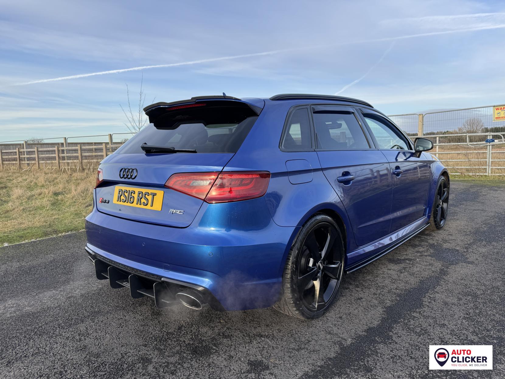 Audi RS3 2.5 TFSI Sportback 5dr Petrol S Tronic quattro Euro 6 (s/s) (Nav) (367 ps)