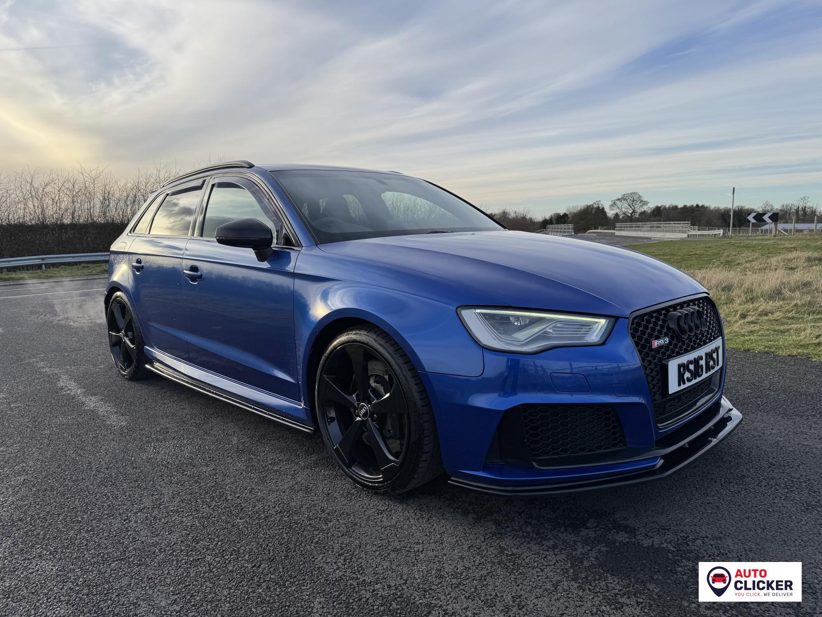 Audi RS3 2.5 TFSI Sportback 5dr Petrol S Tronic quattro Euro 6 (s/s) (Nav) (367 ps)