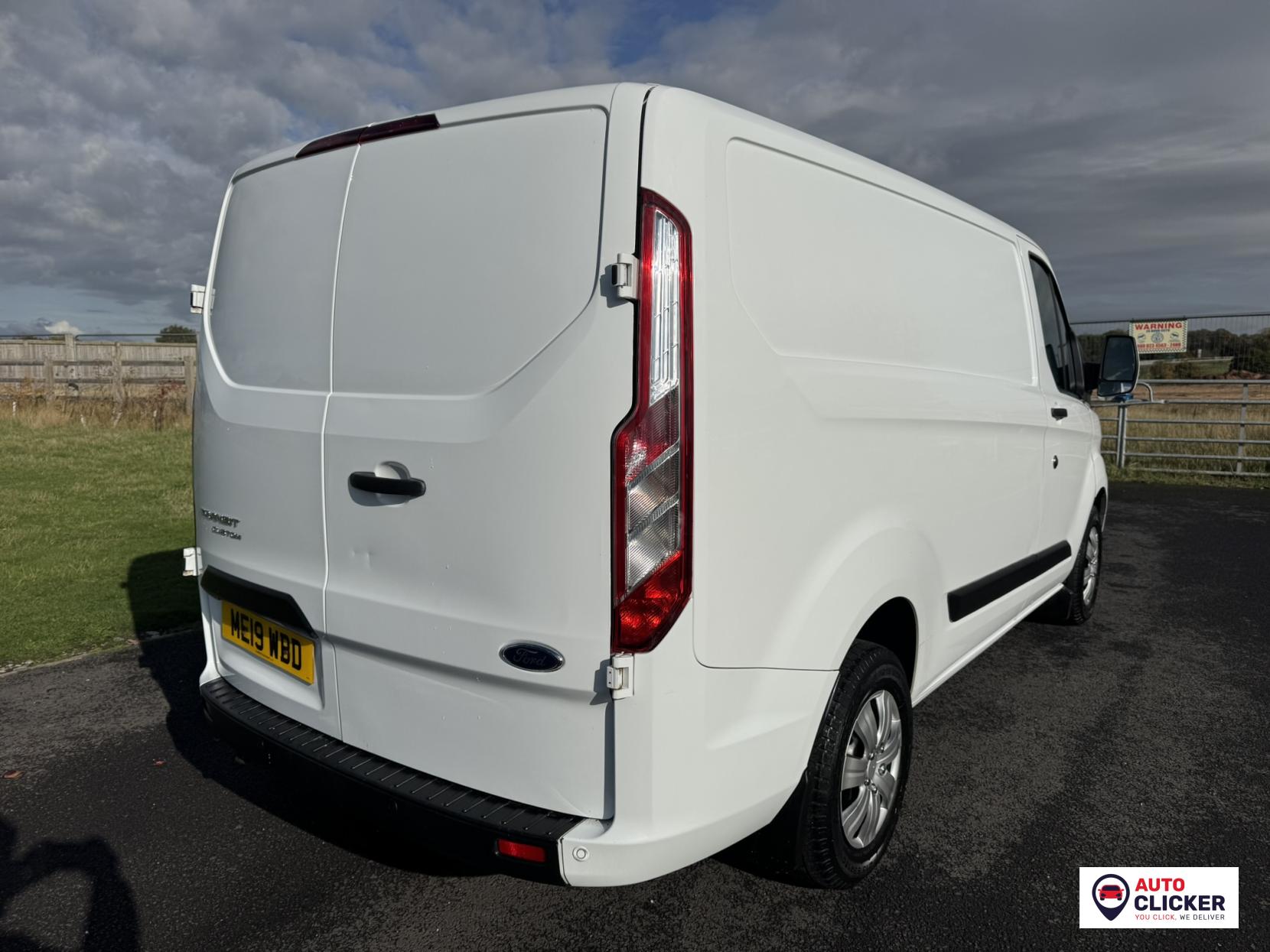 Ford Transit Custom 2.0 300 EcoBlue Trend Panel Van 5dr Diesel Manual L1 H1 Euro 6 (130 ps)