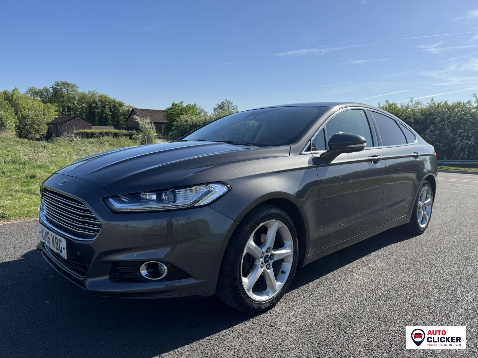 Ford Mondeo 2.0 TDCi Titanium Hatchback 5dr Diesel Manual Euro 6 (s/s) (150 ps)