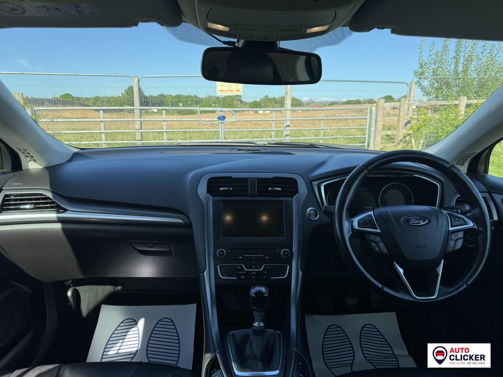Ford Mondeo 2.0 TDCi Titanium Hatchback 5dr Diesel Manual Euro 6 (s/s) (150 ps)