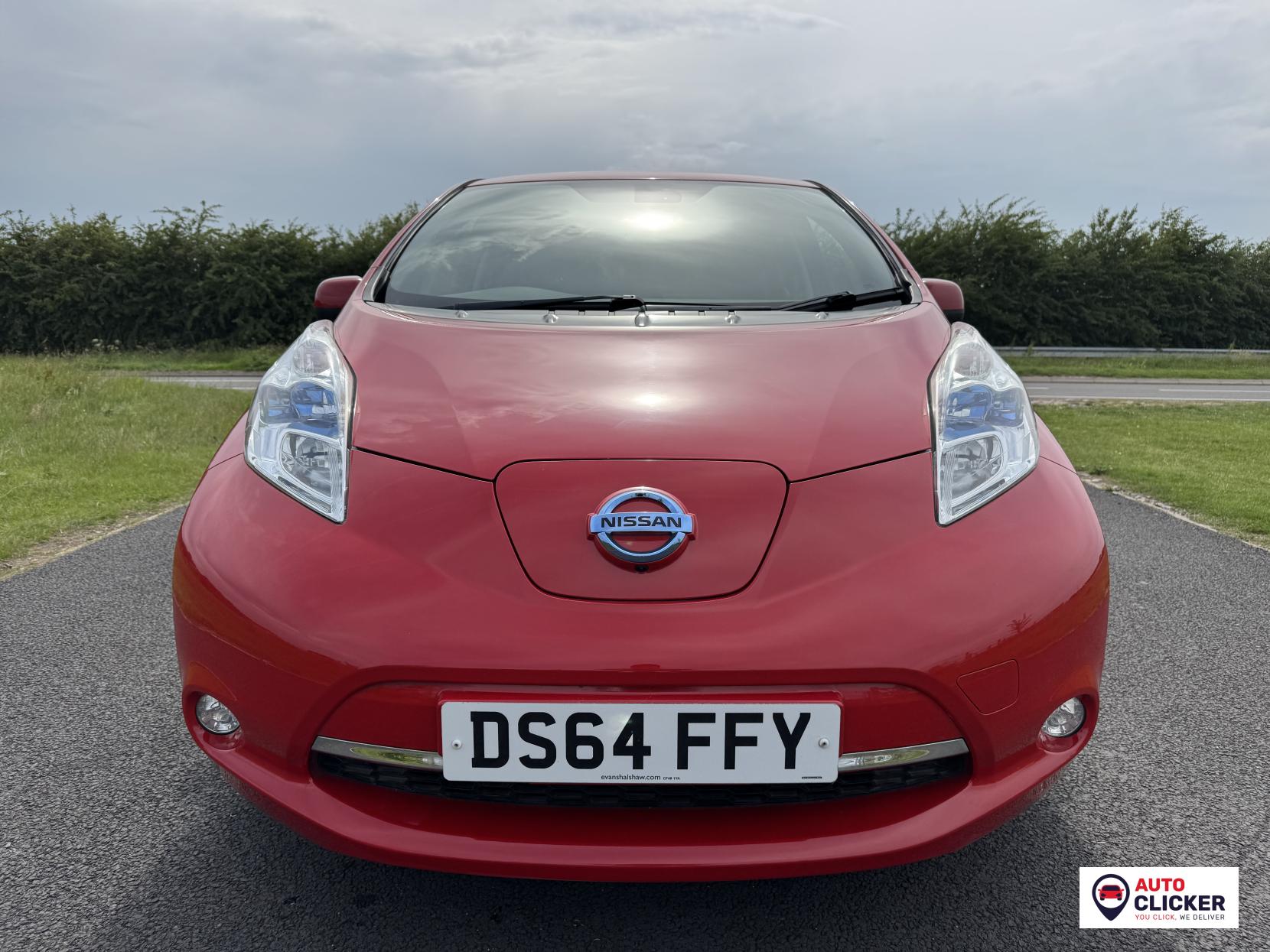 Nissan Leaf 24kWh Tekna Hatchback 5dr Electric Auto (107 bhp)