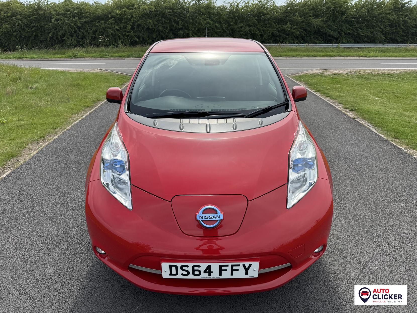 Nissan Leaf 24kWh Tekna Hatchback 5dr Electric Auto (107 bhp)