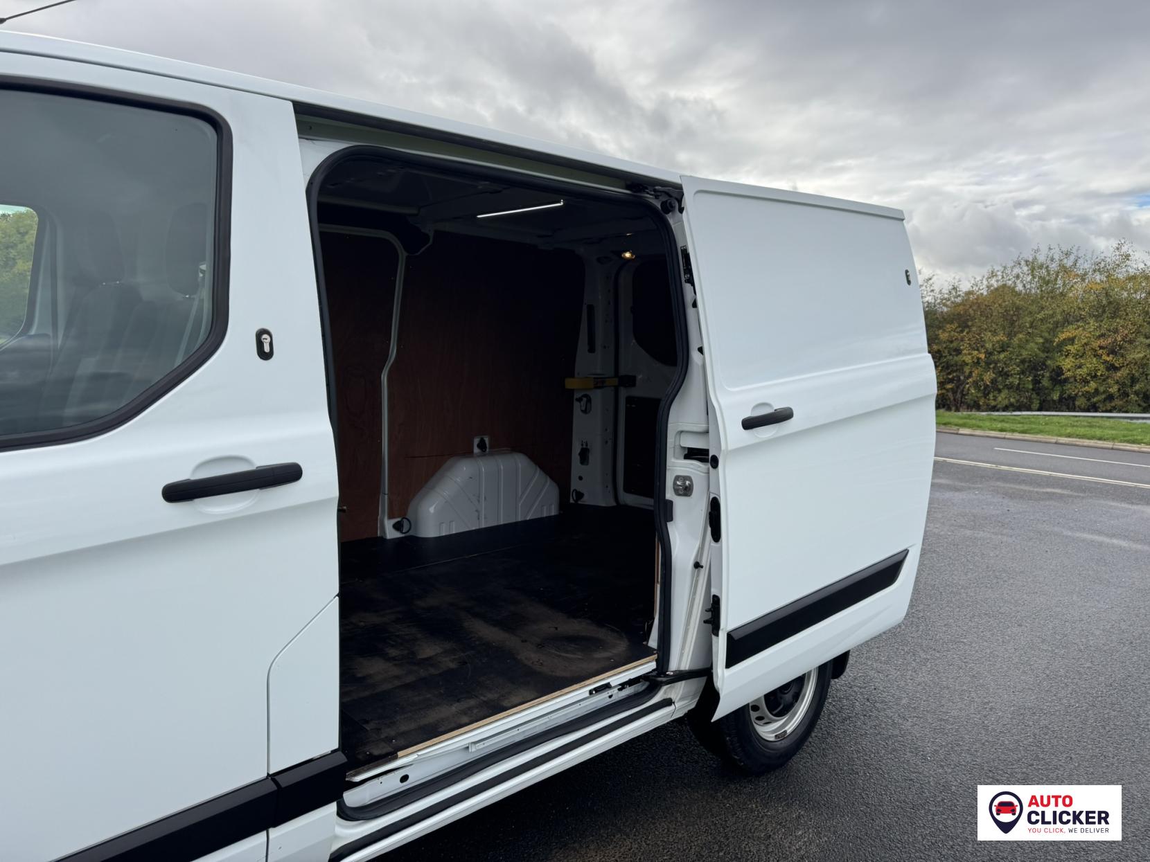 Ford Transit Custom 2.0 300 EcoBlue Leader Panel Van 5dr Diesel Manual L1 H1 Euro 6 (s/s) (105 ps)