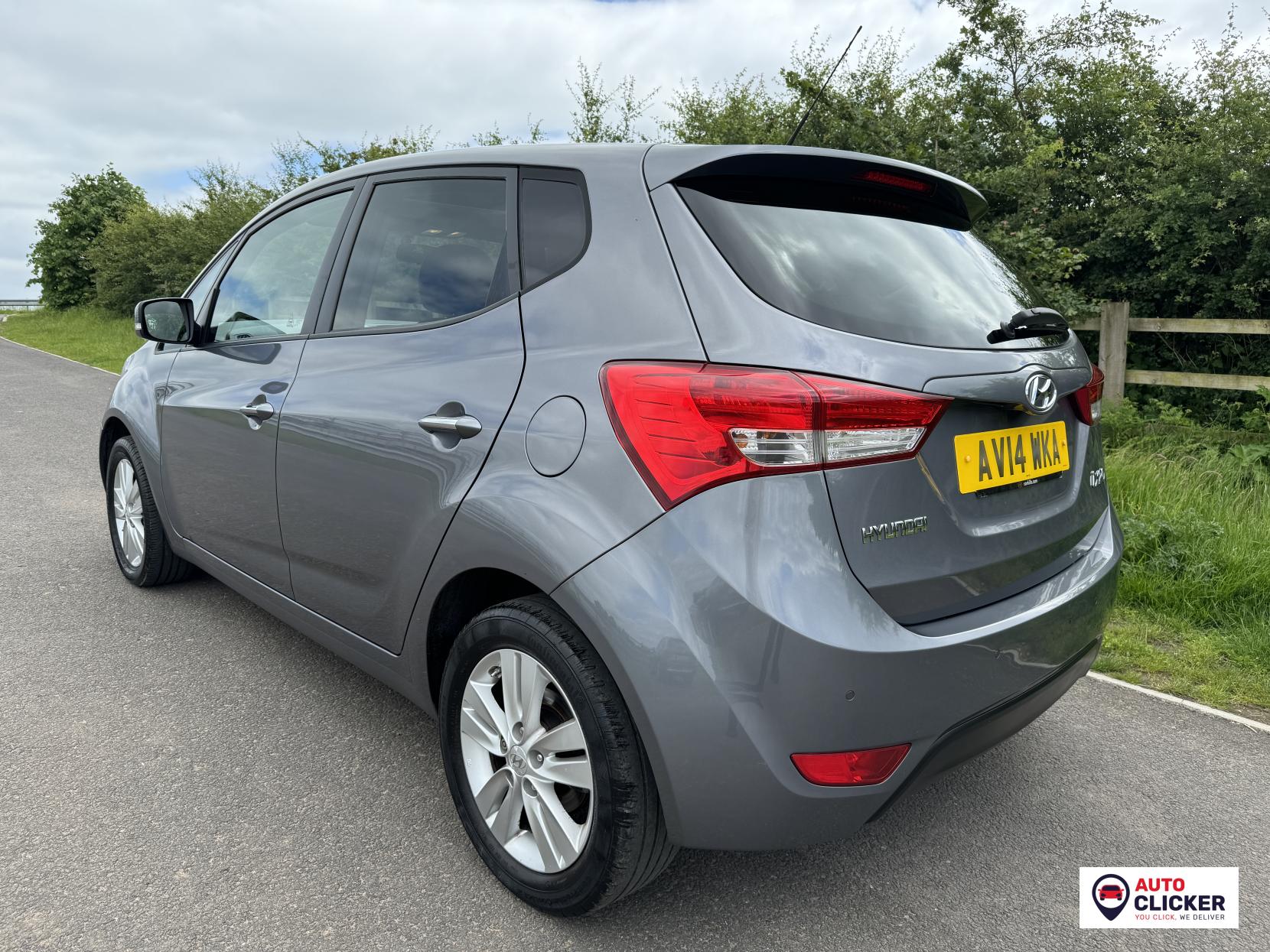 Hyundai ix20 1.4 Style Hatchback 5dr Petrol Manual Euro 5 (90 bhp)