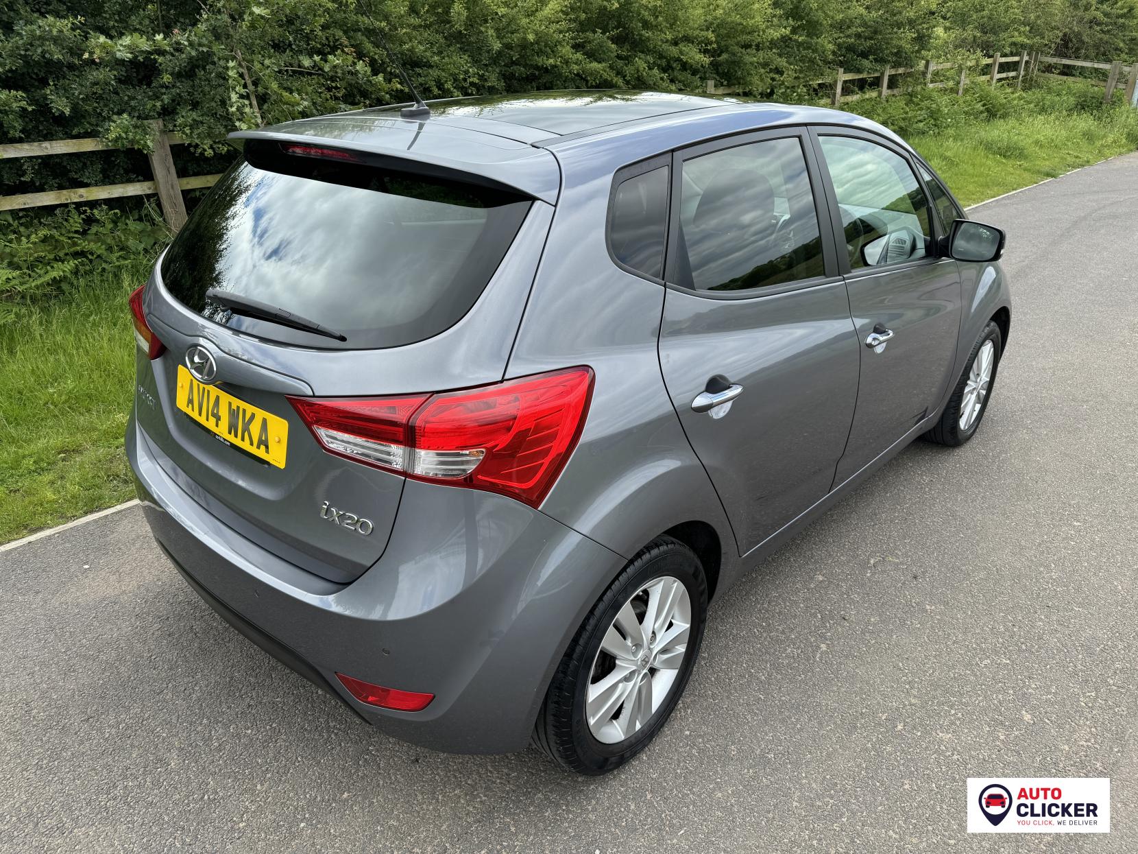 Hyundai ix20 1.4 Style Hatchback 5dr Petrol Manual Euro 5 (90 bhp)