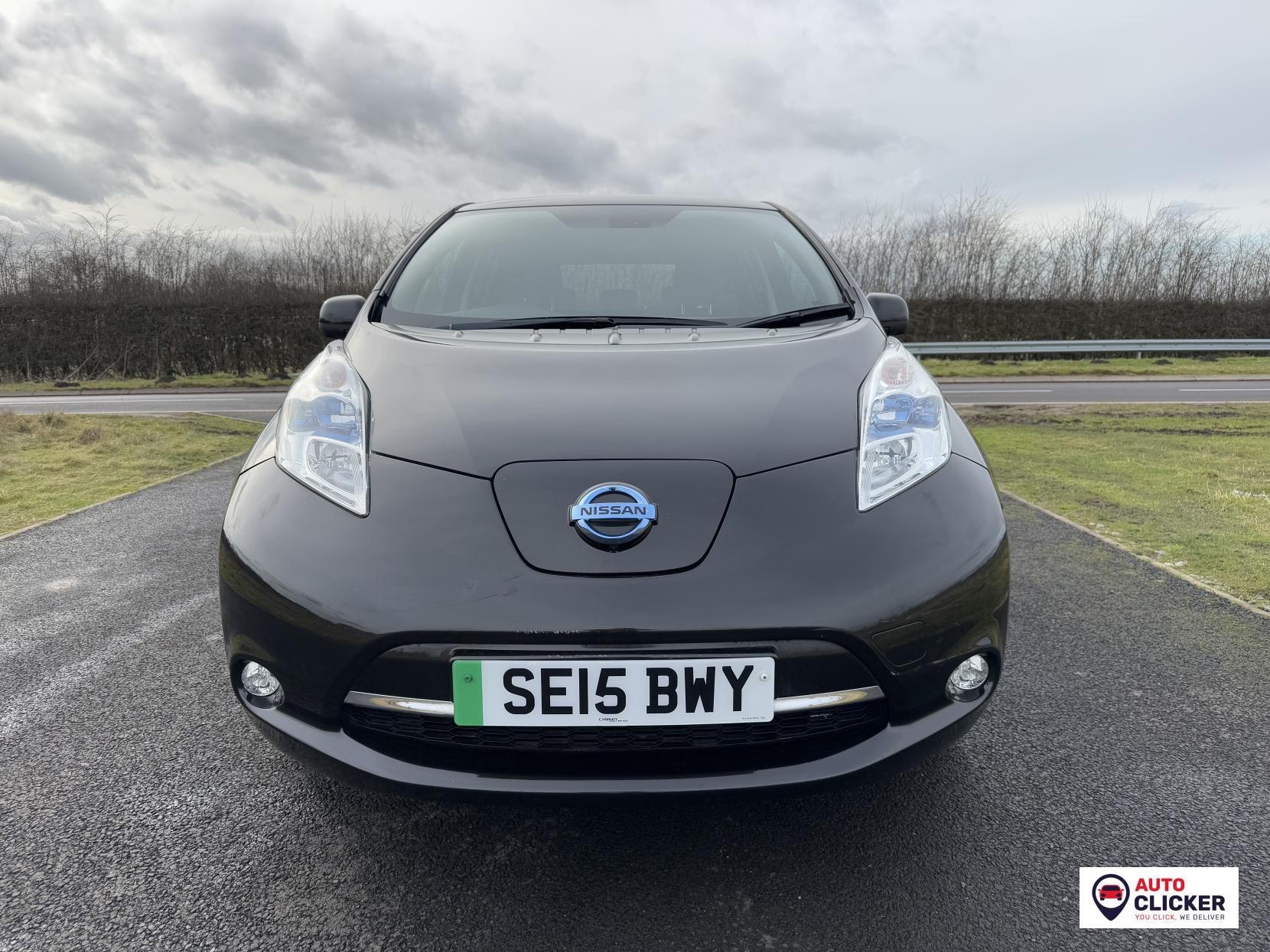 Nissan Leaf 24kWh Tekna Hatchback 5dr Electric Auto (107 bhp)