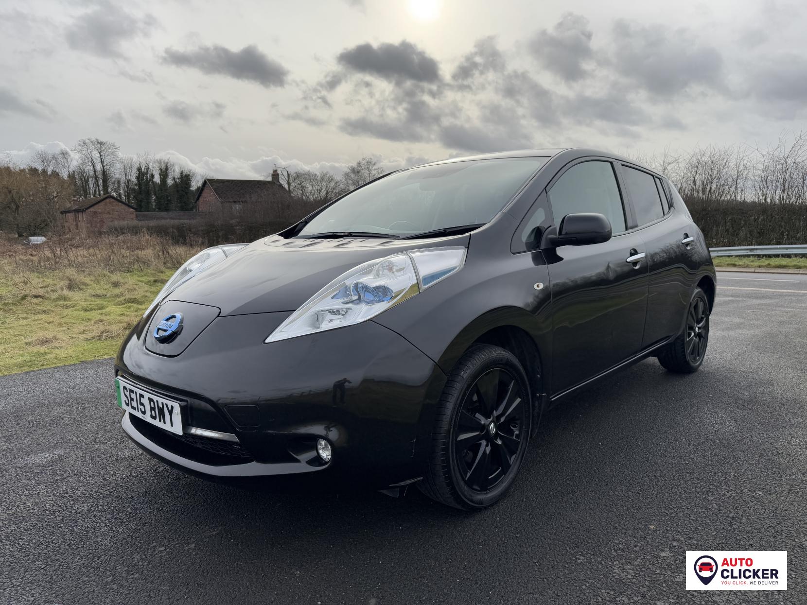 Nissan Leaf 24kWh Tekna Hatchback 5dr Electric Auto (107 bhp)