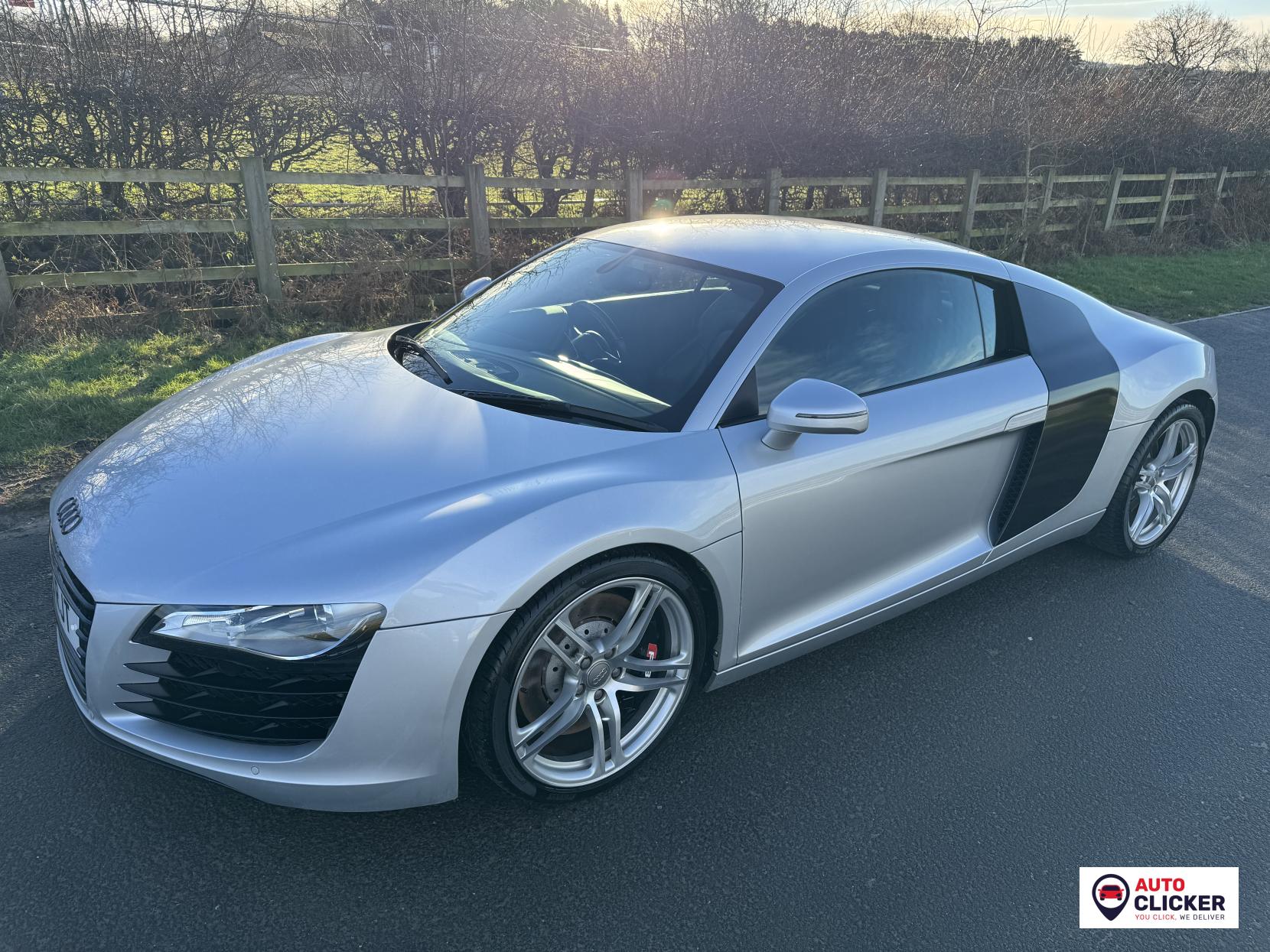 Audi R8 4.2 FSI V8 Coupe 2dr Petrol Manual quattro Euro 4 (420 ps)