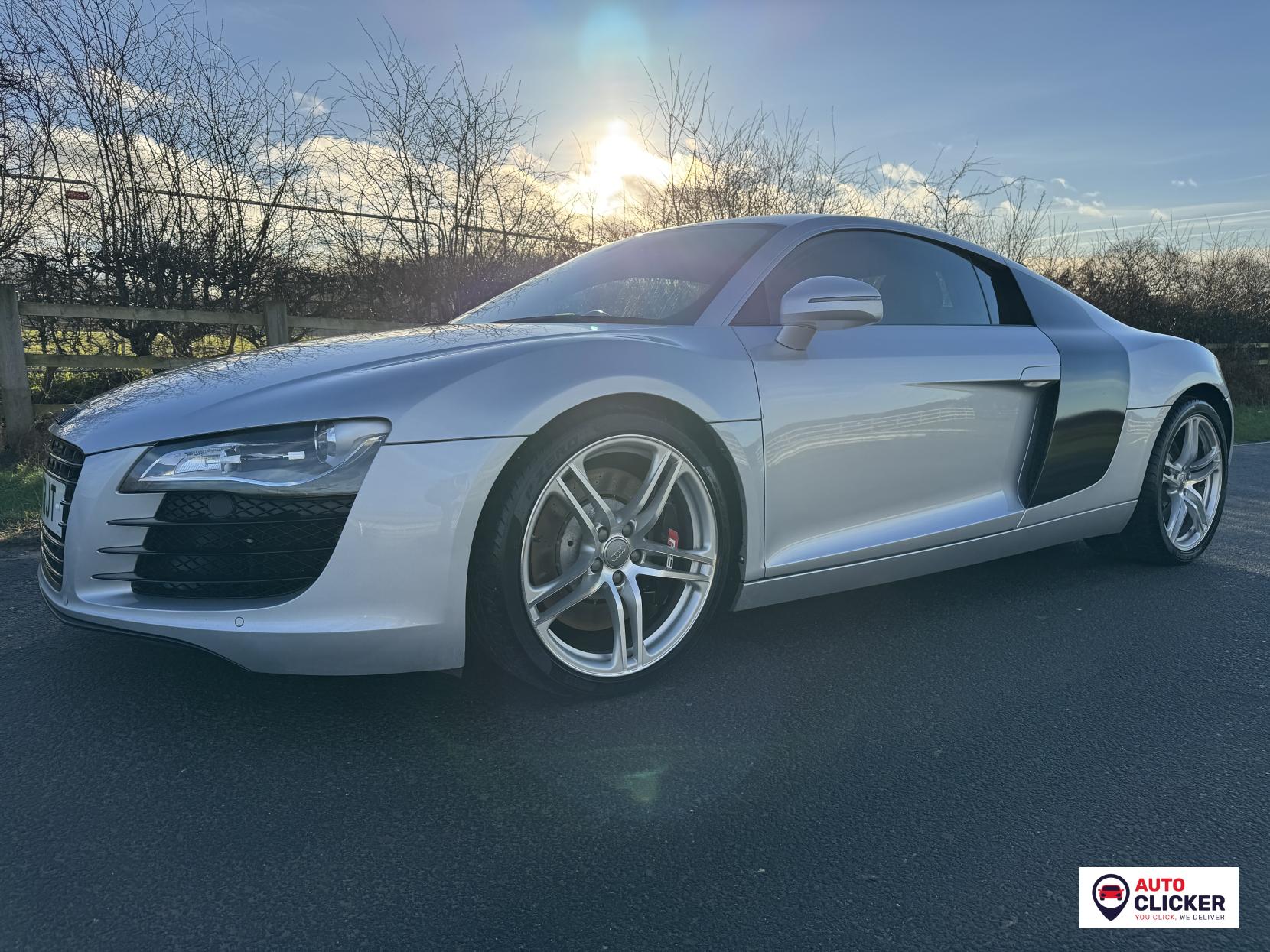 Audi R8 4.2 FSI V8 Coupe 2dr Petrol Manual quattro Euro 4 (420 ps)